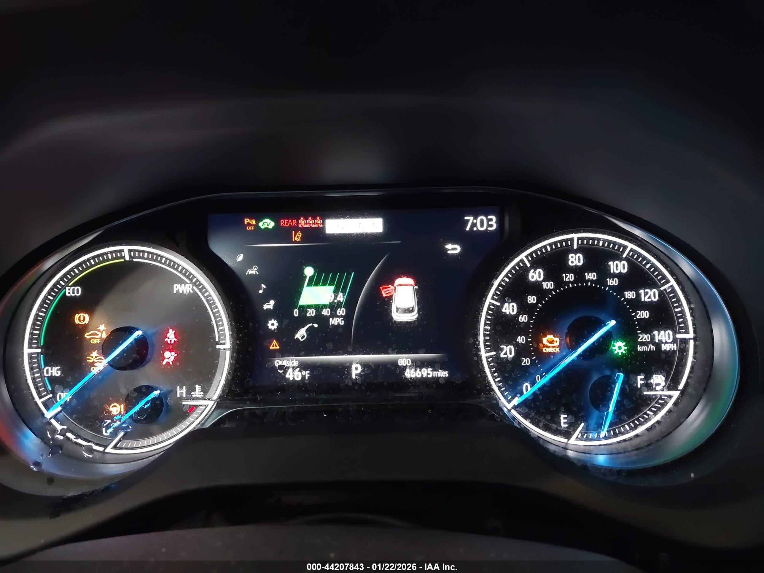TOYOTA VENZA image 7