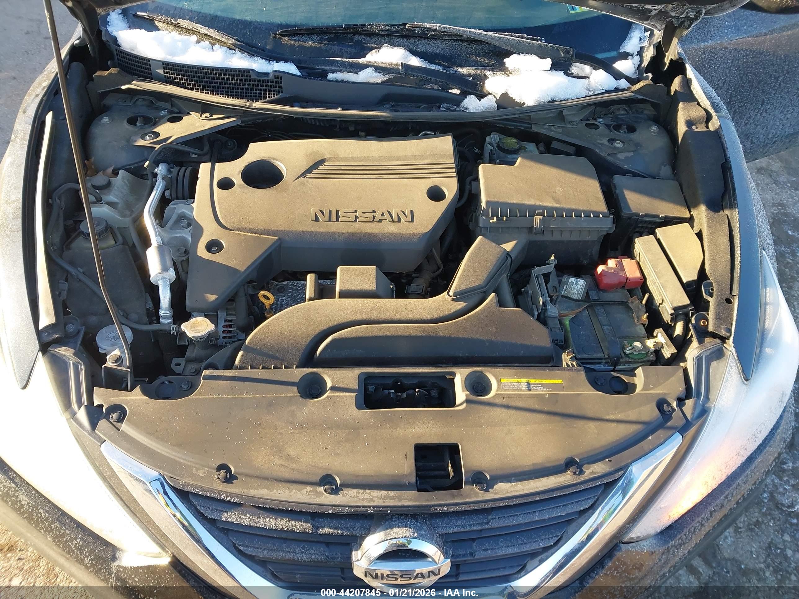 NISSAN ALTIMA image 10