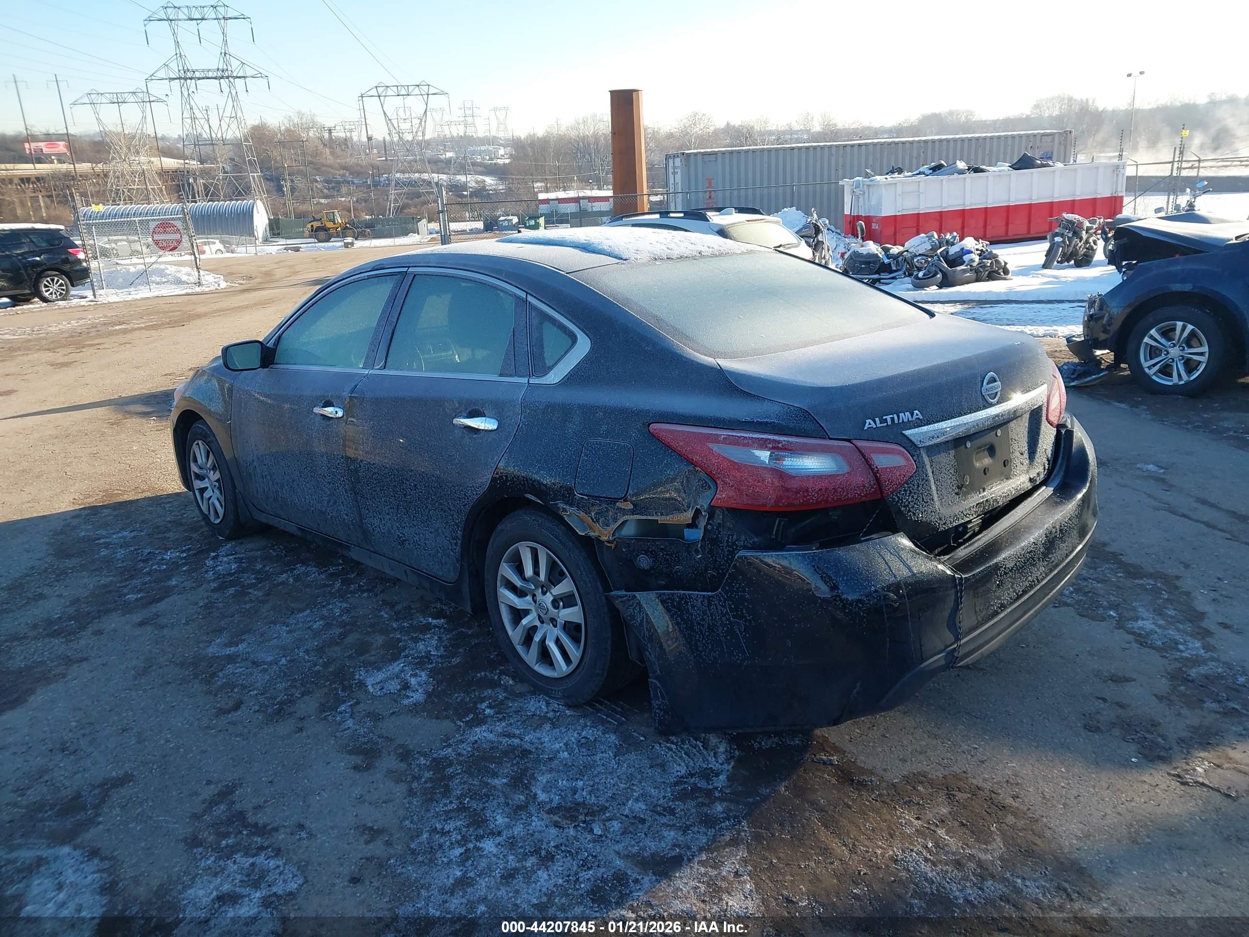 NISSAN ALTIMA image 6