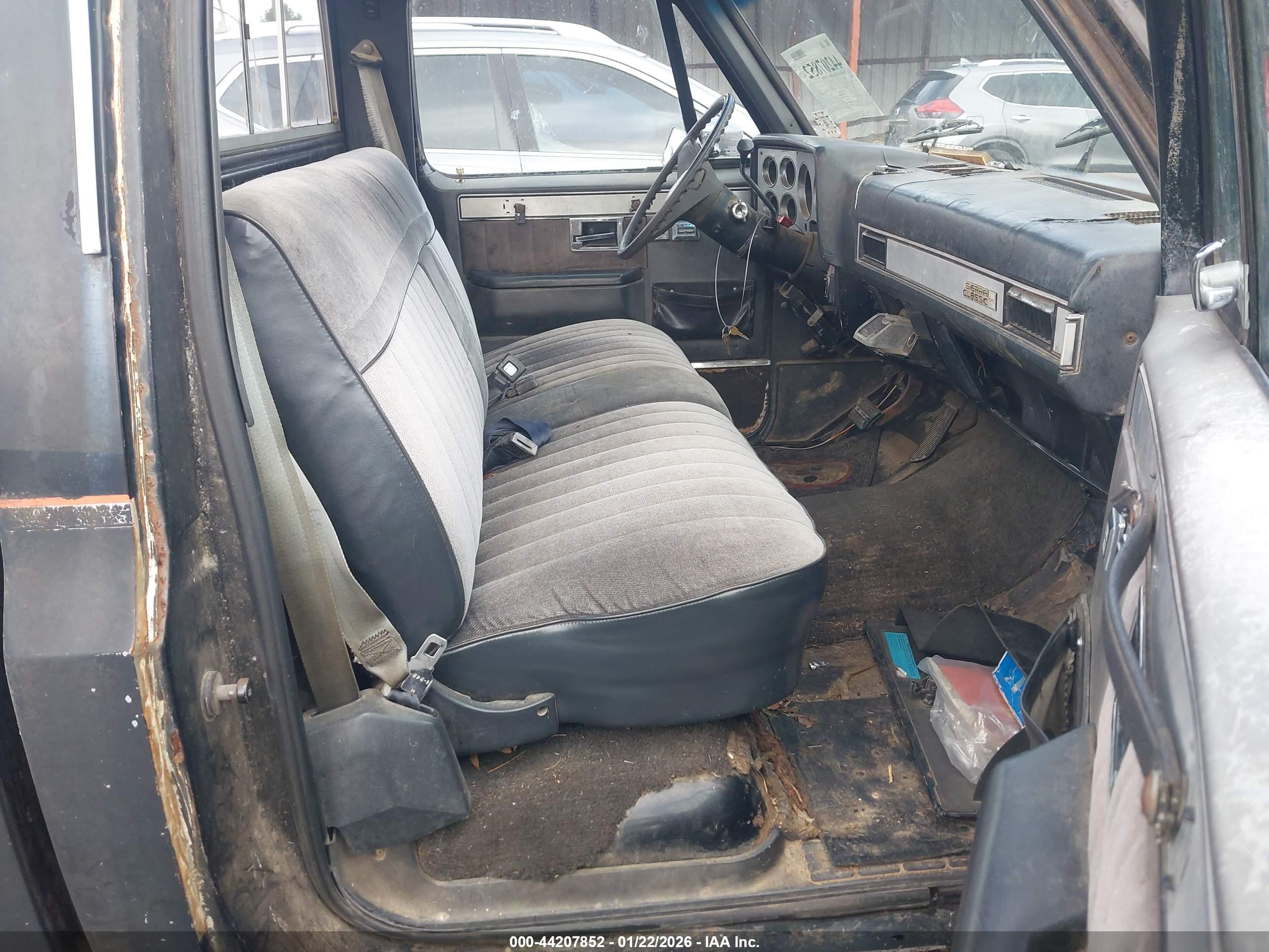 GMC C1500 image 5
