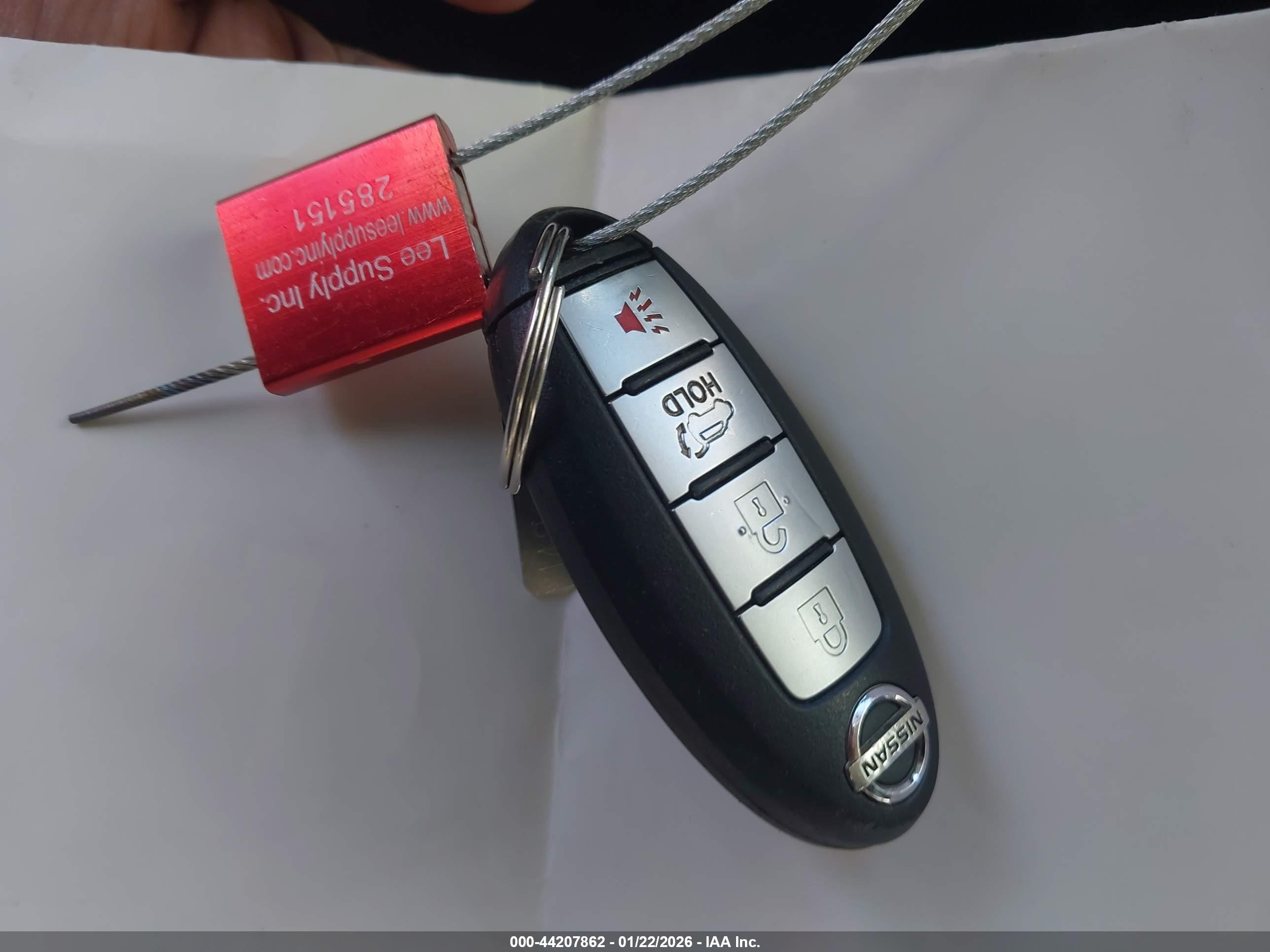 NISSAN ROGUE image 11