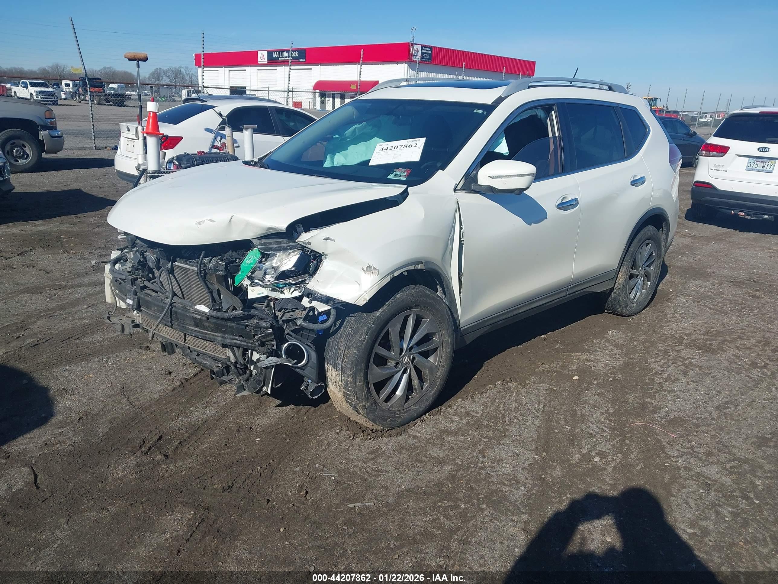 NISSAN ROGUE image 2
