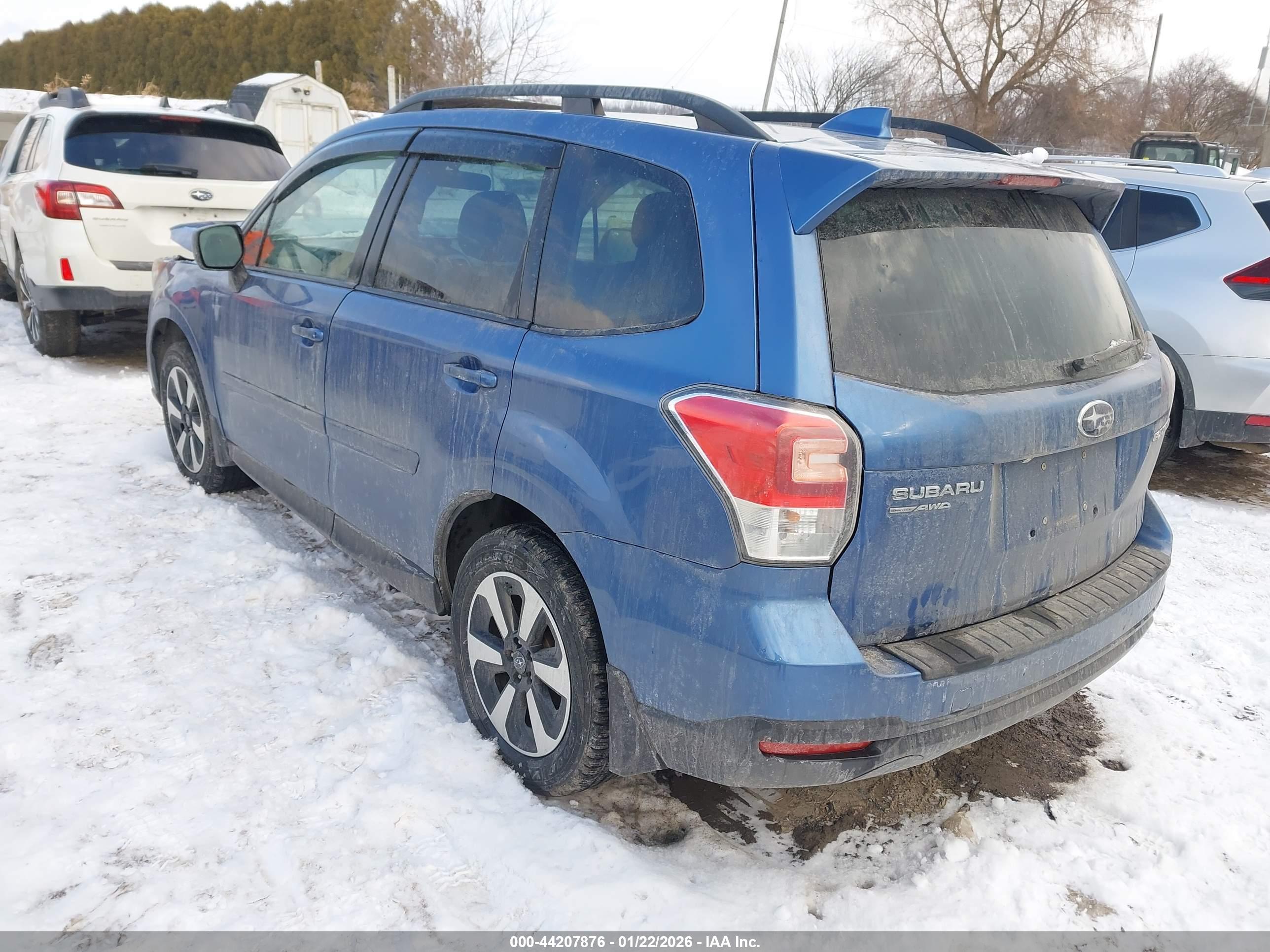 SUBARU FORESTER image 3