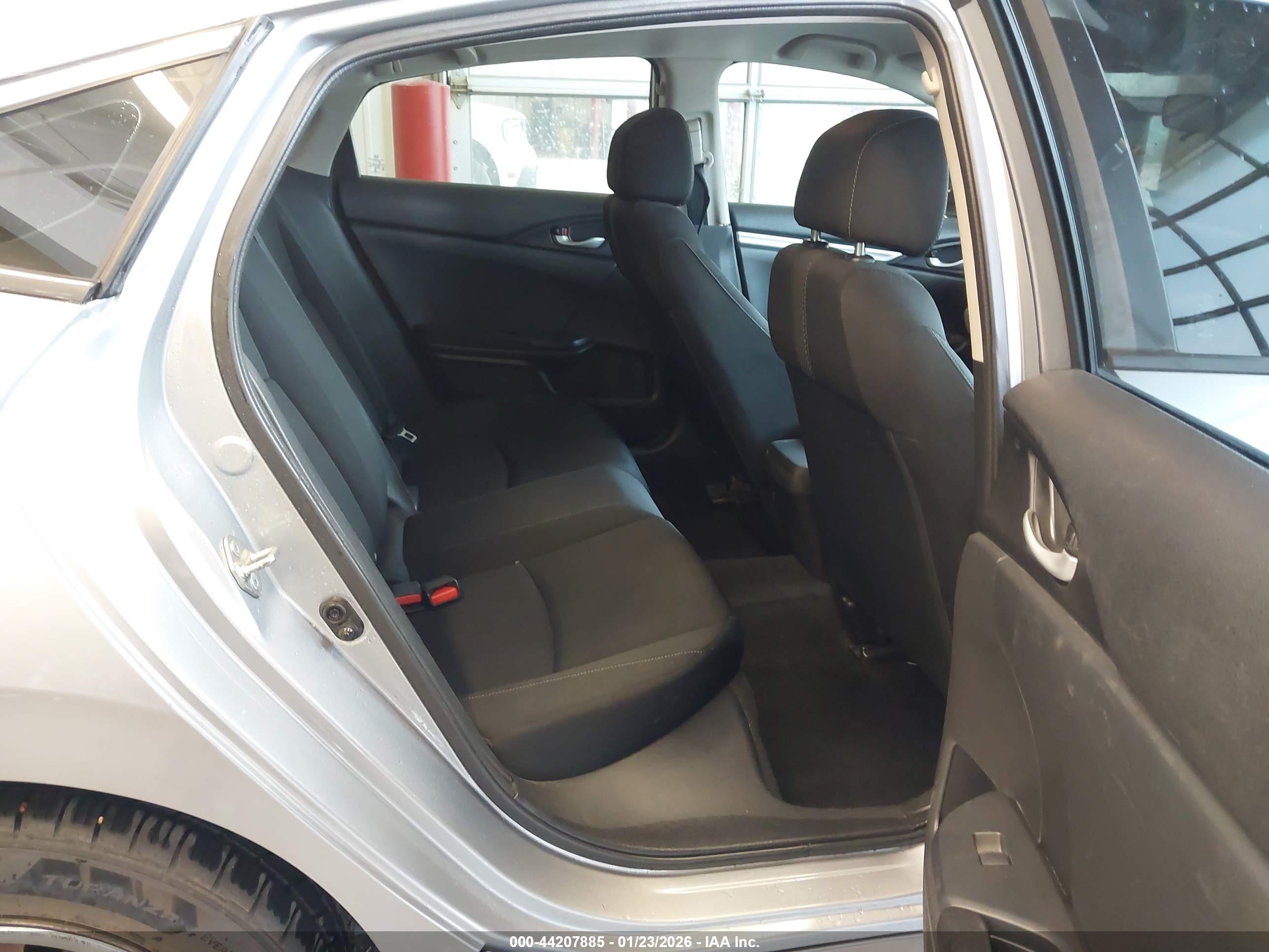 HONDA CIVIC image 8