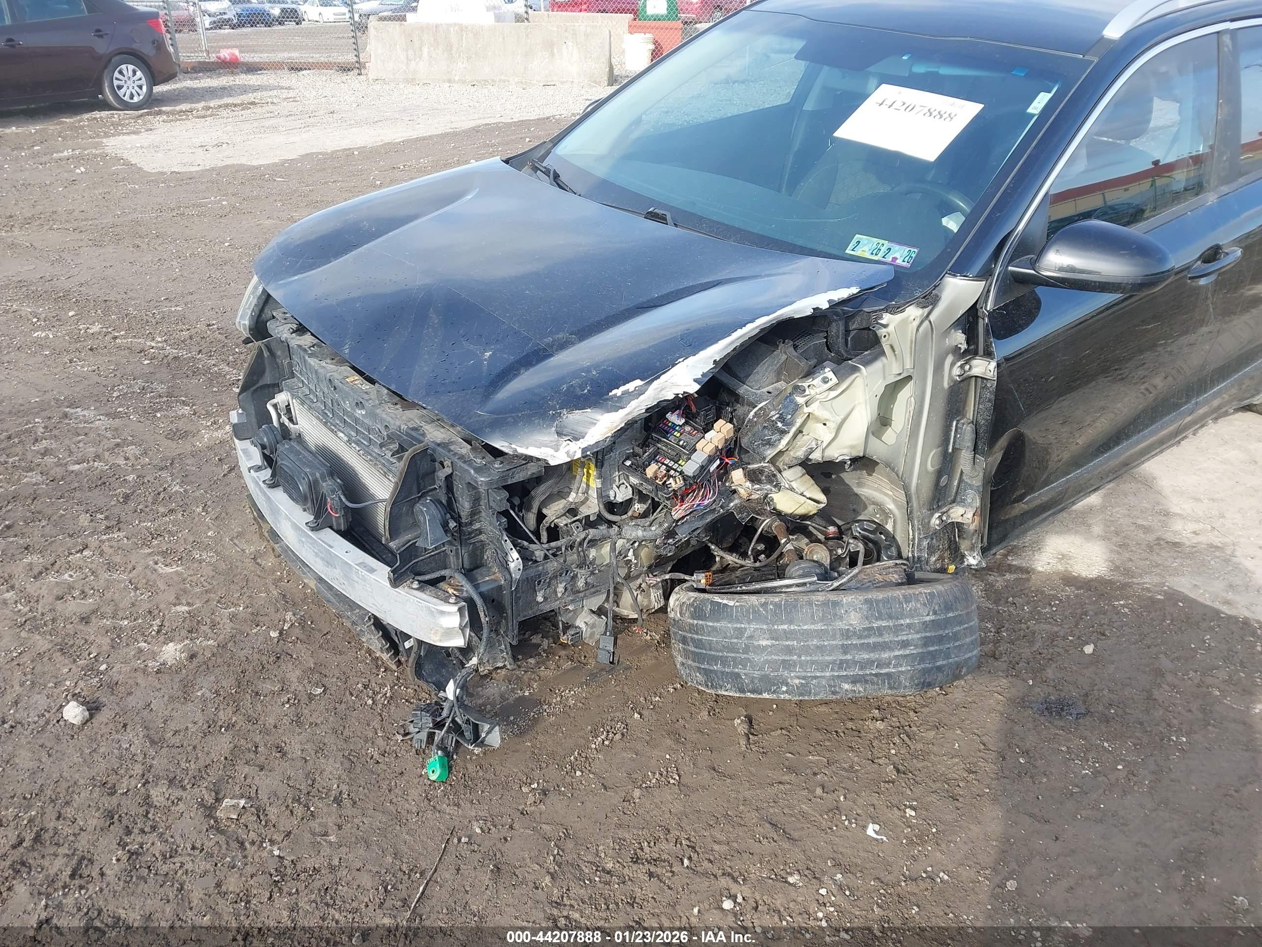 KIA NIRO image 6
