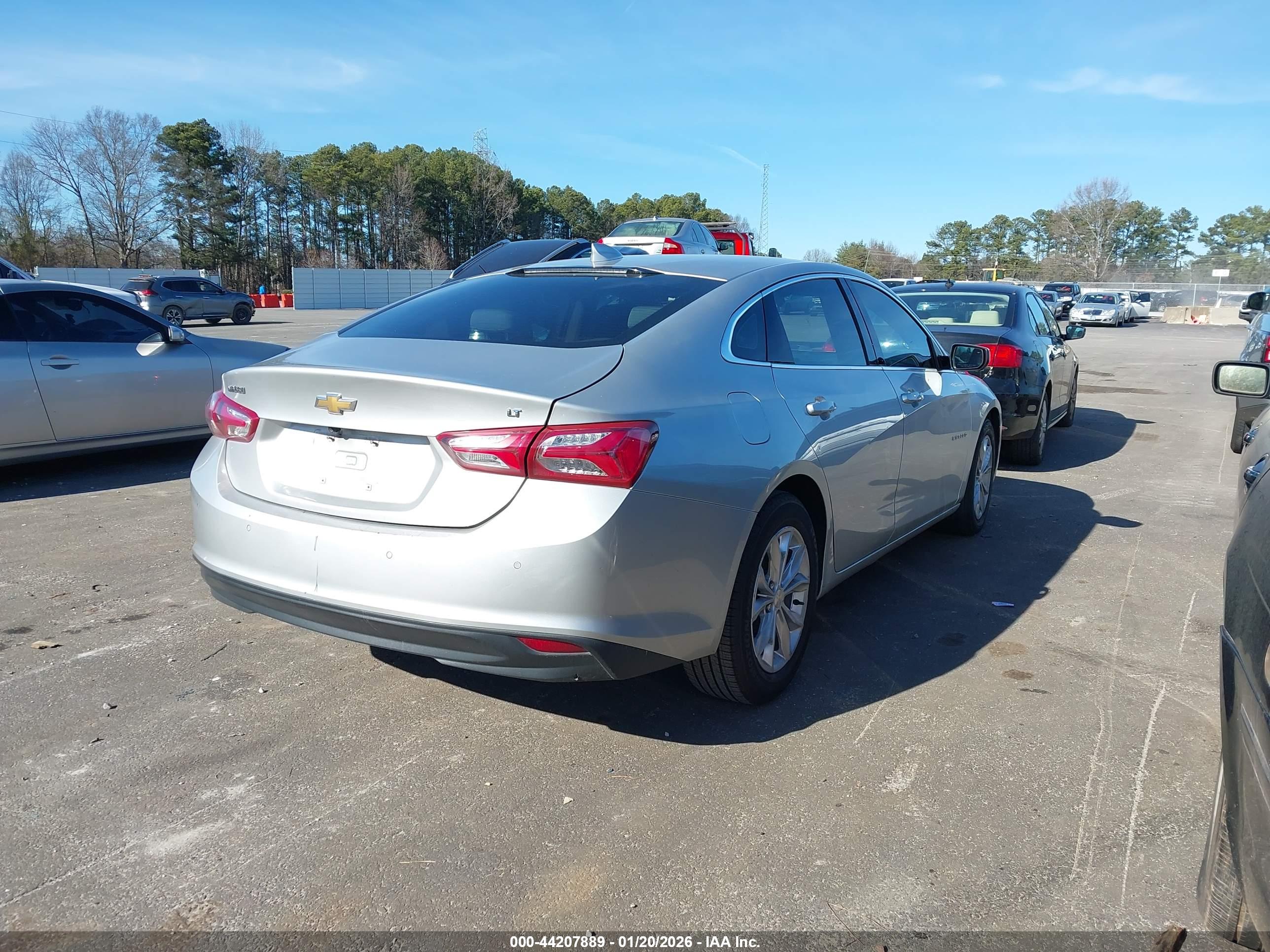 CHEVROLET MALIBU image 4