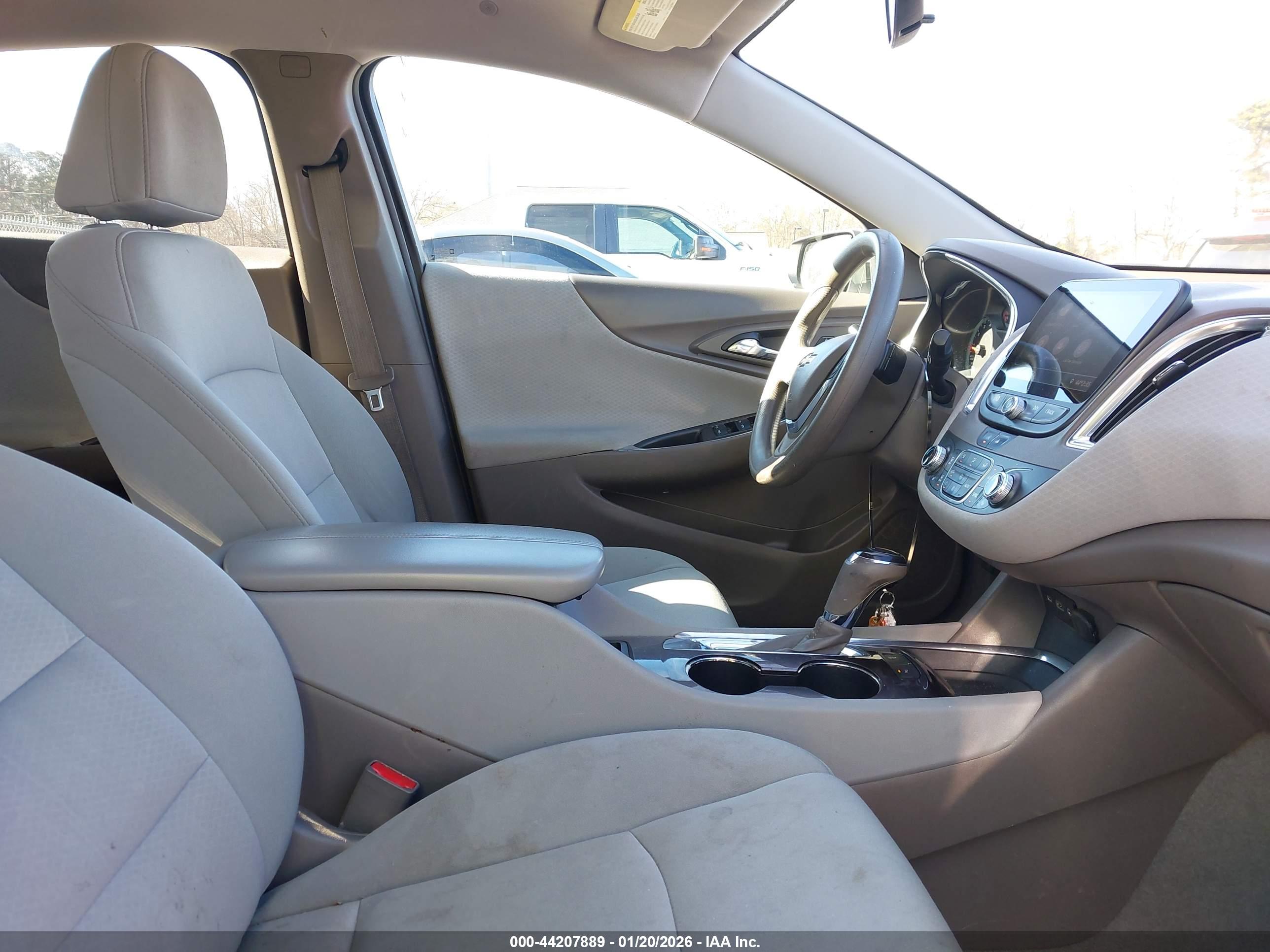 CHEVROLET MALIBU image 5