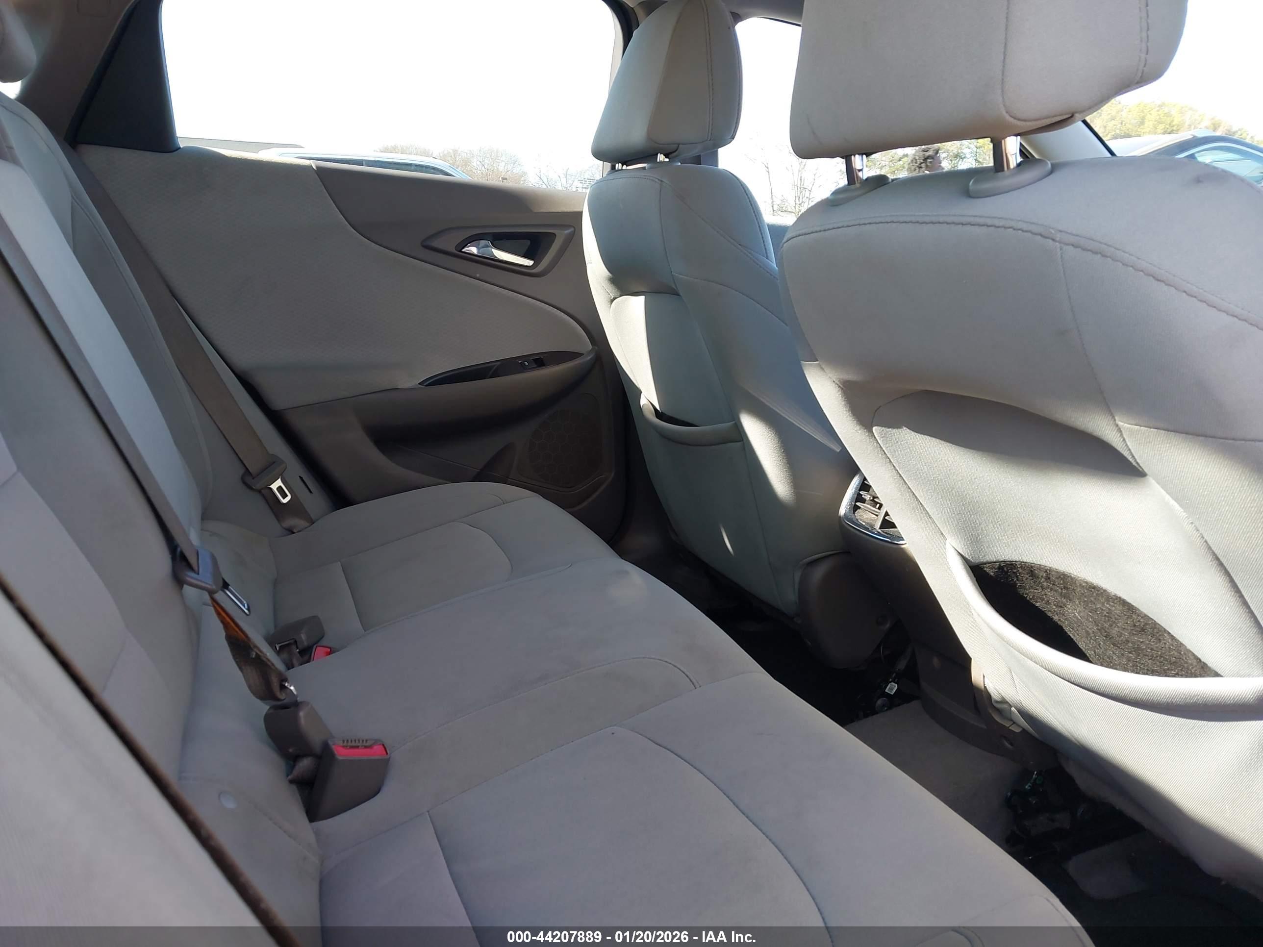 CHEVROLET MALIBU image 8