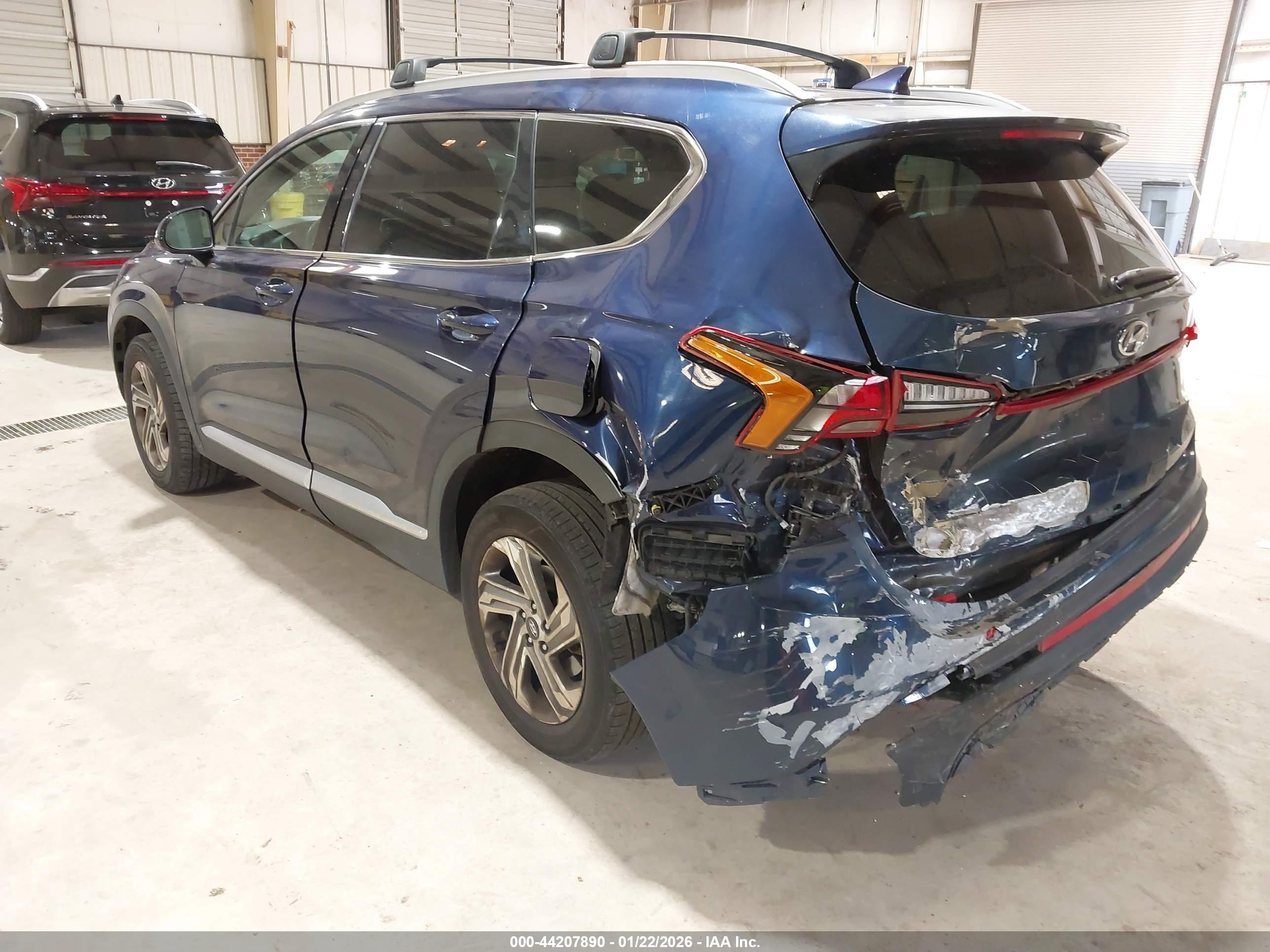 HYUNDAI SANTA image 3