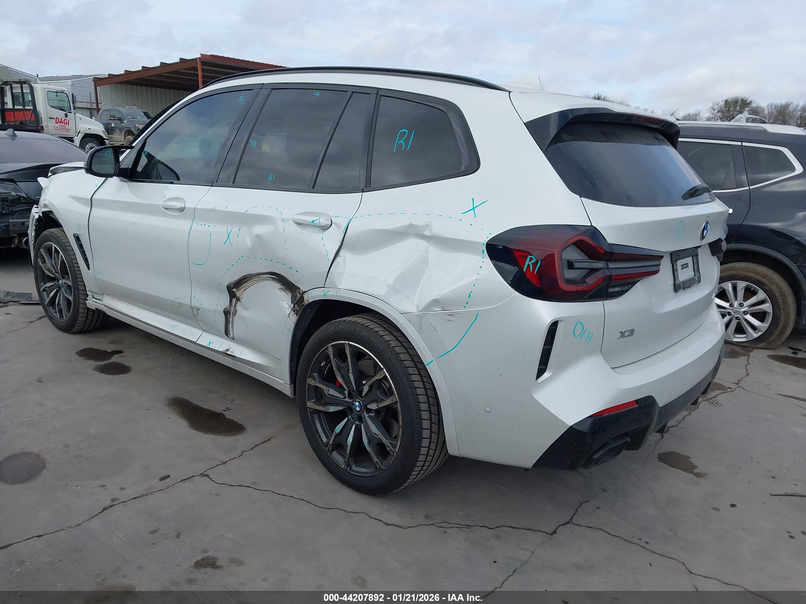 BMW X3 image 3