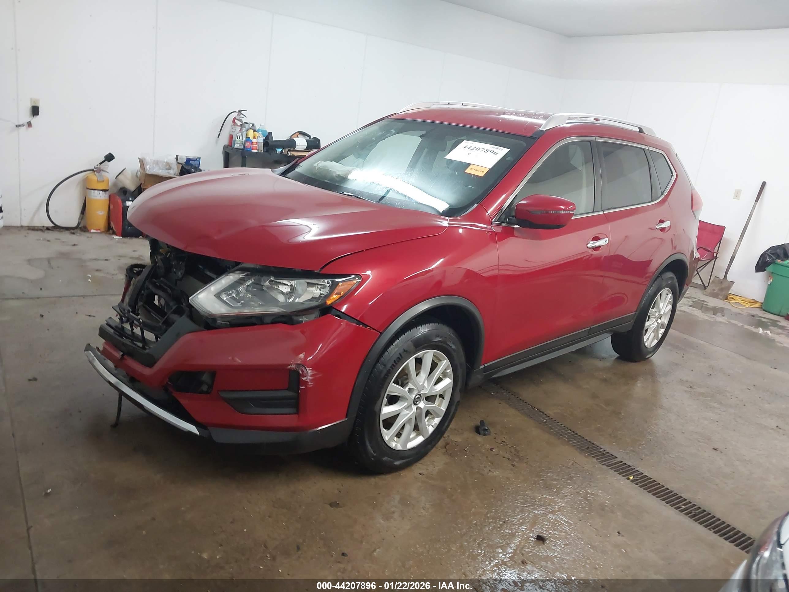 NISSAN ROGUE image 2