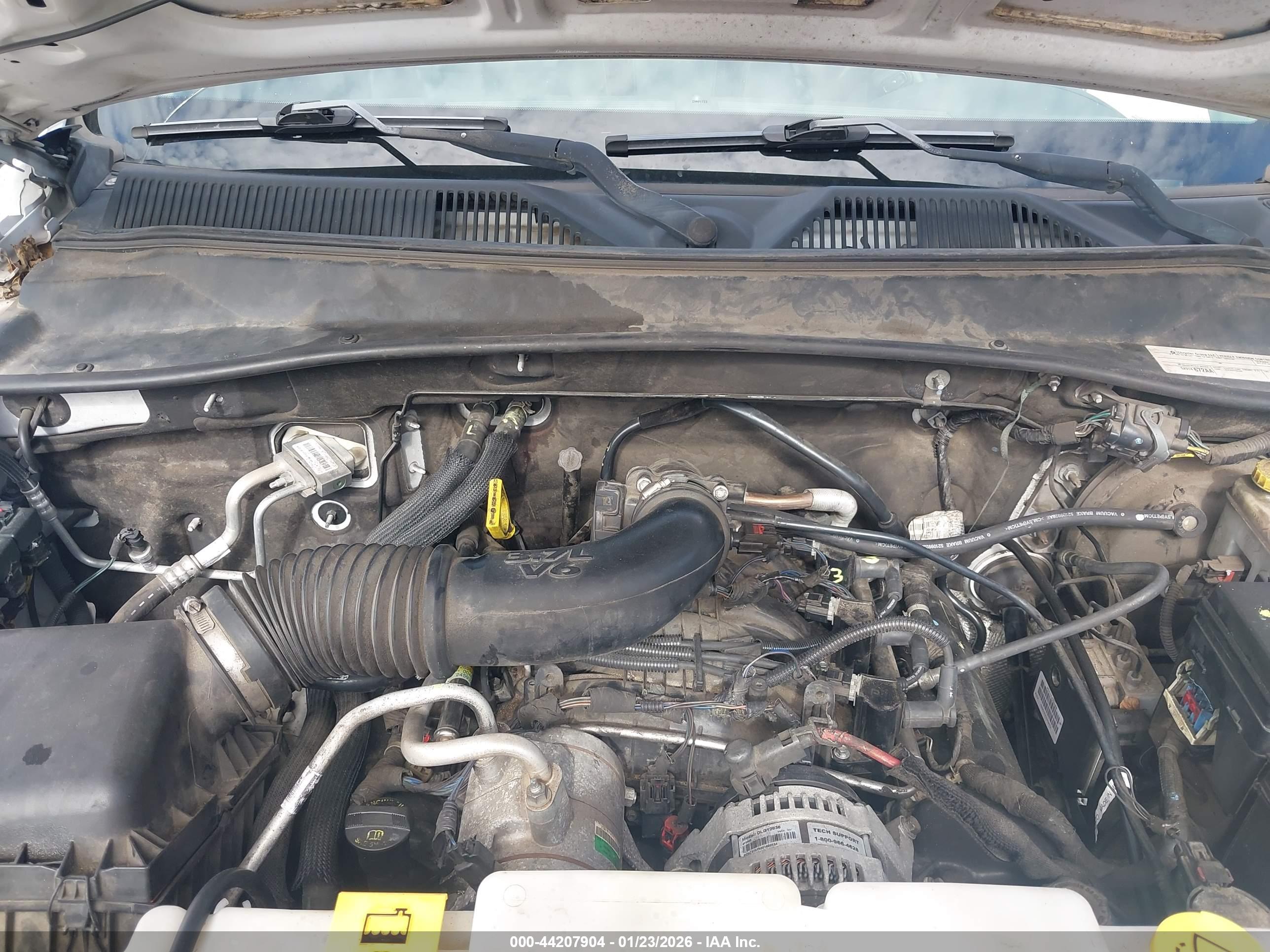 JEEP LIBERTY image 10