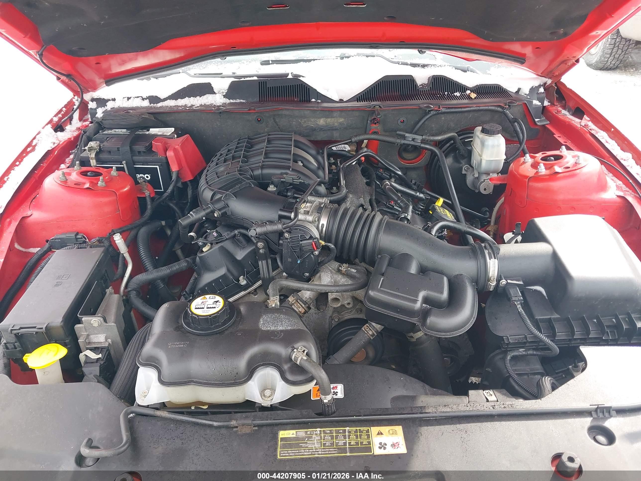 FORD MUSTANG image 10