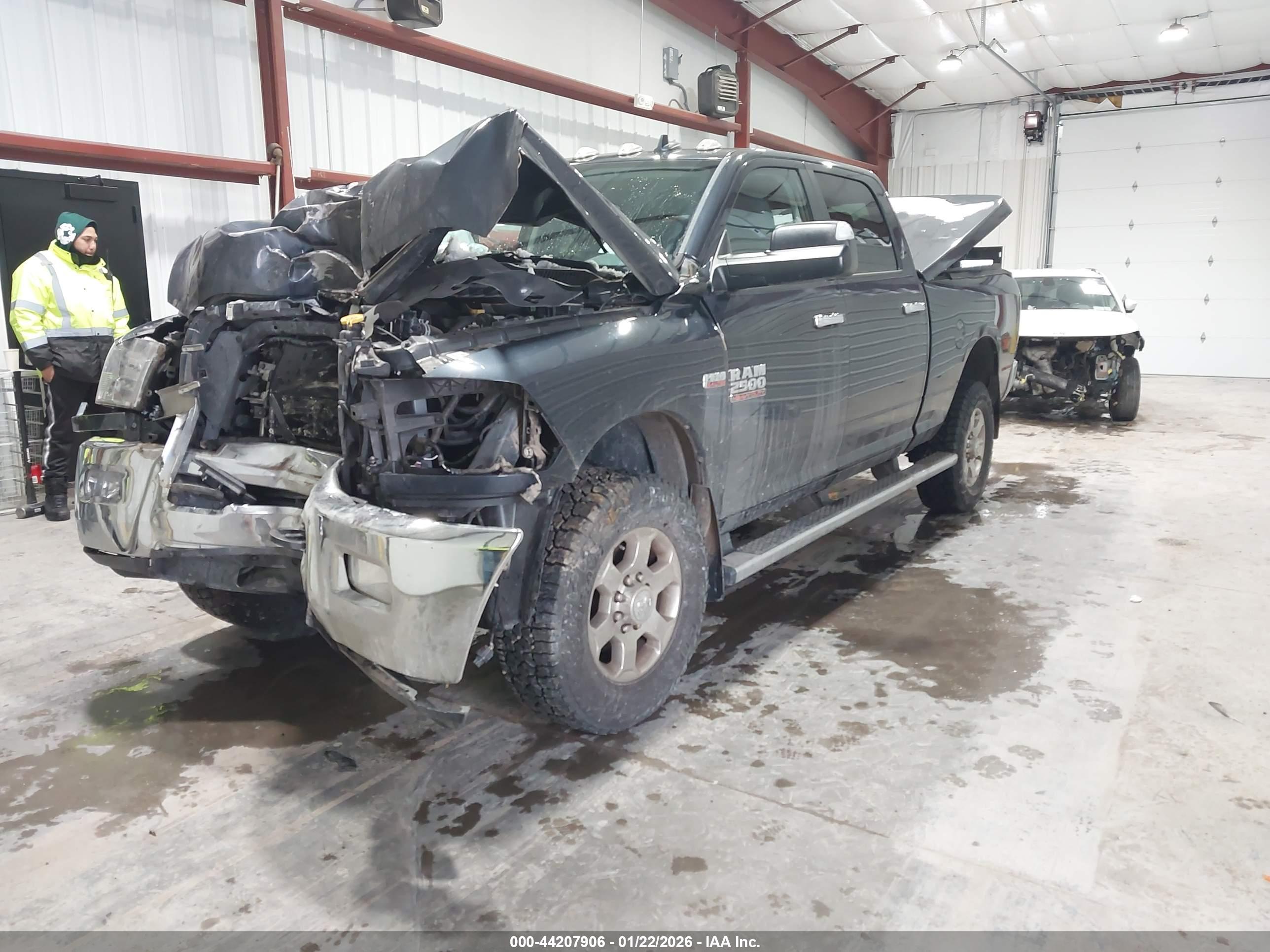 RAM 2500 image 2