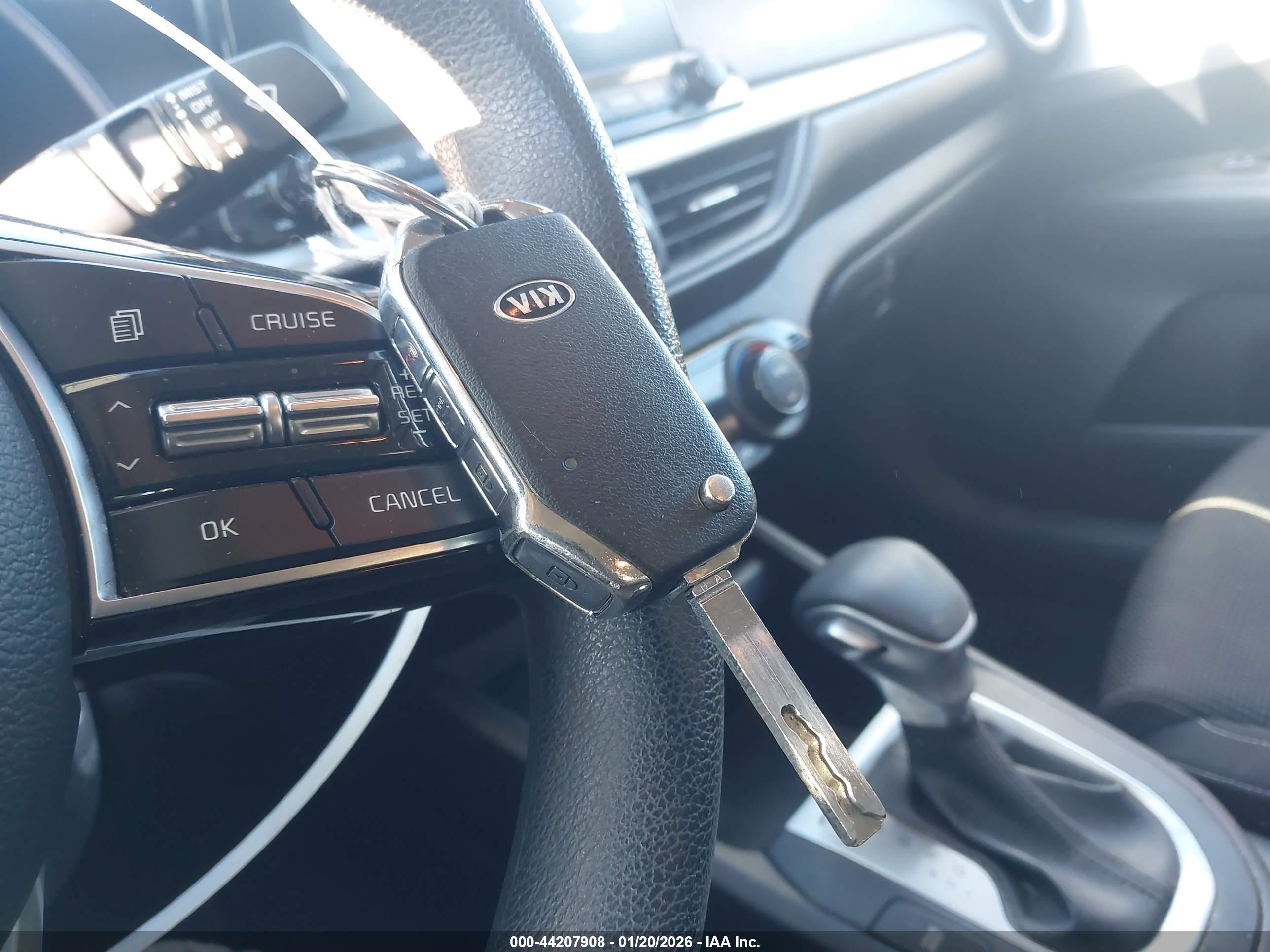 KIA FORTE image 11