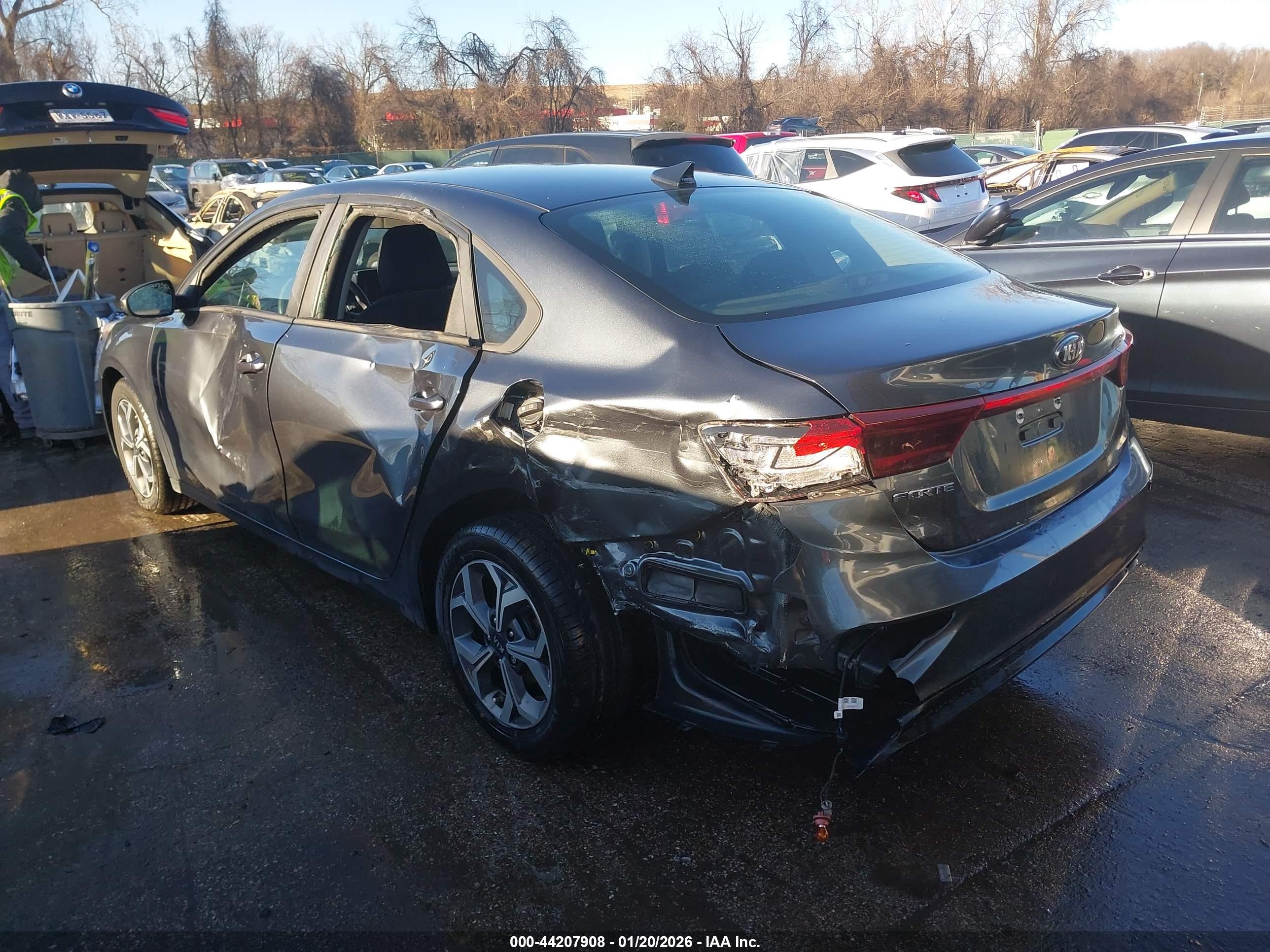 KIA FORTE image 3