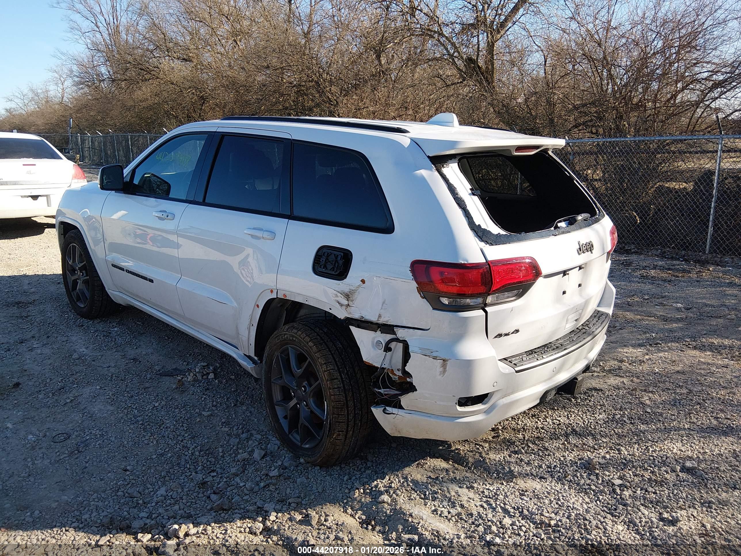 JEEP GRAND image 3