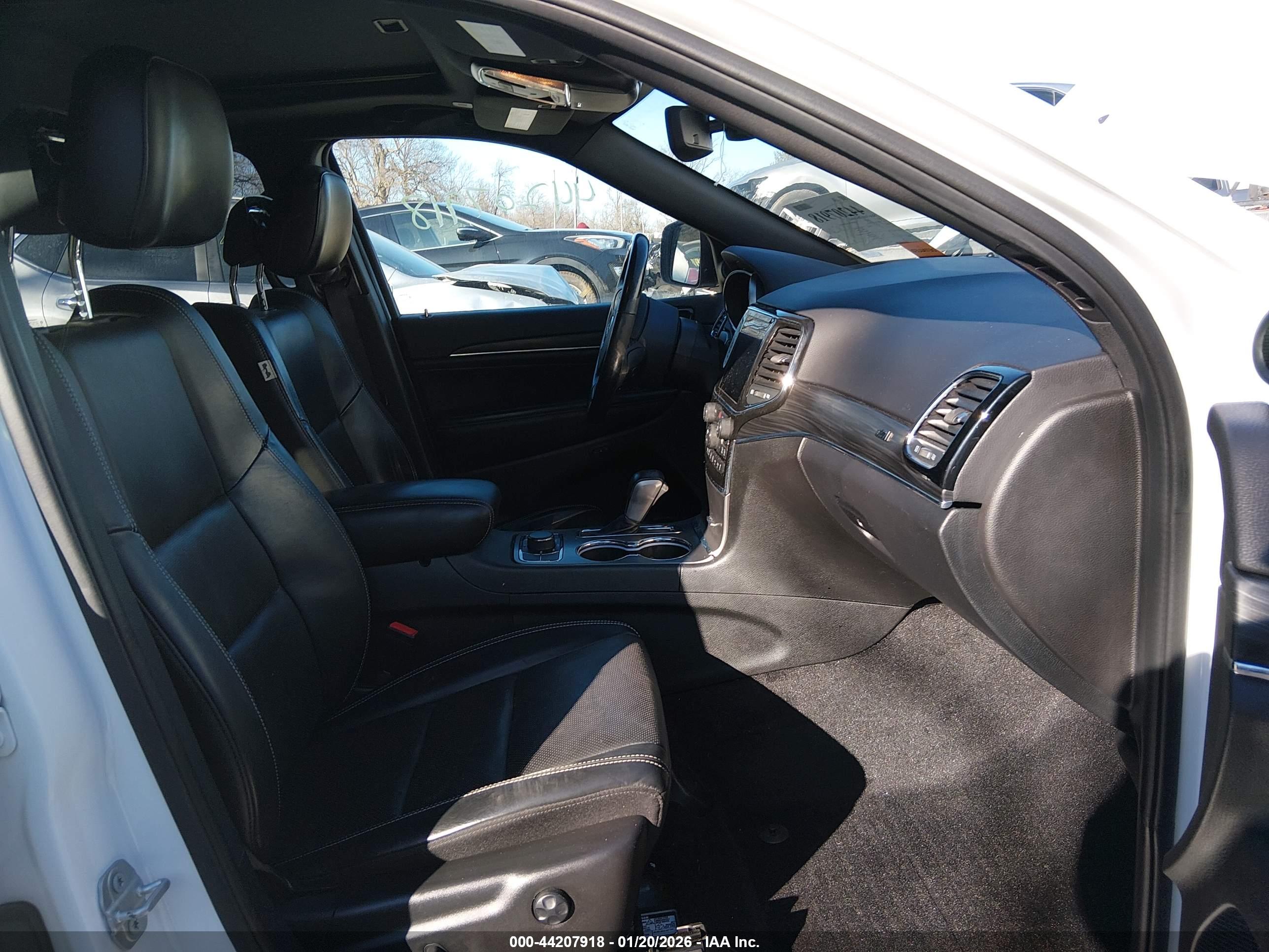 JEEP GRAND image 5