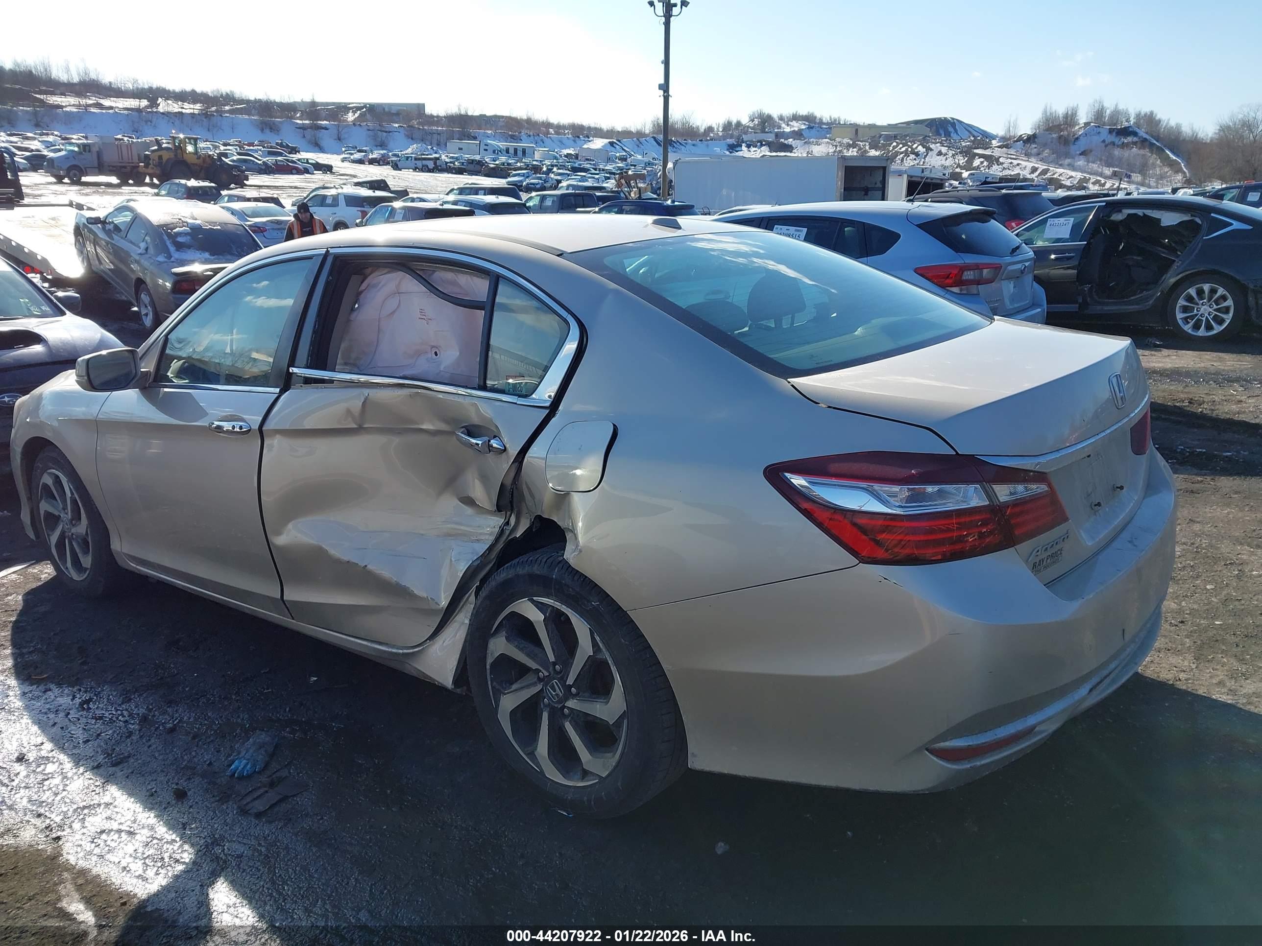 HONDA ACCORD image 3