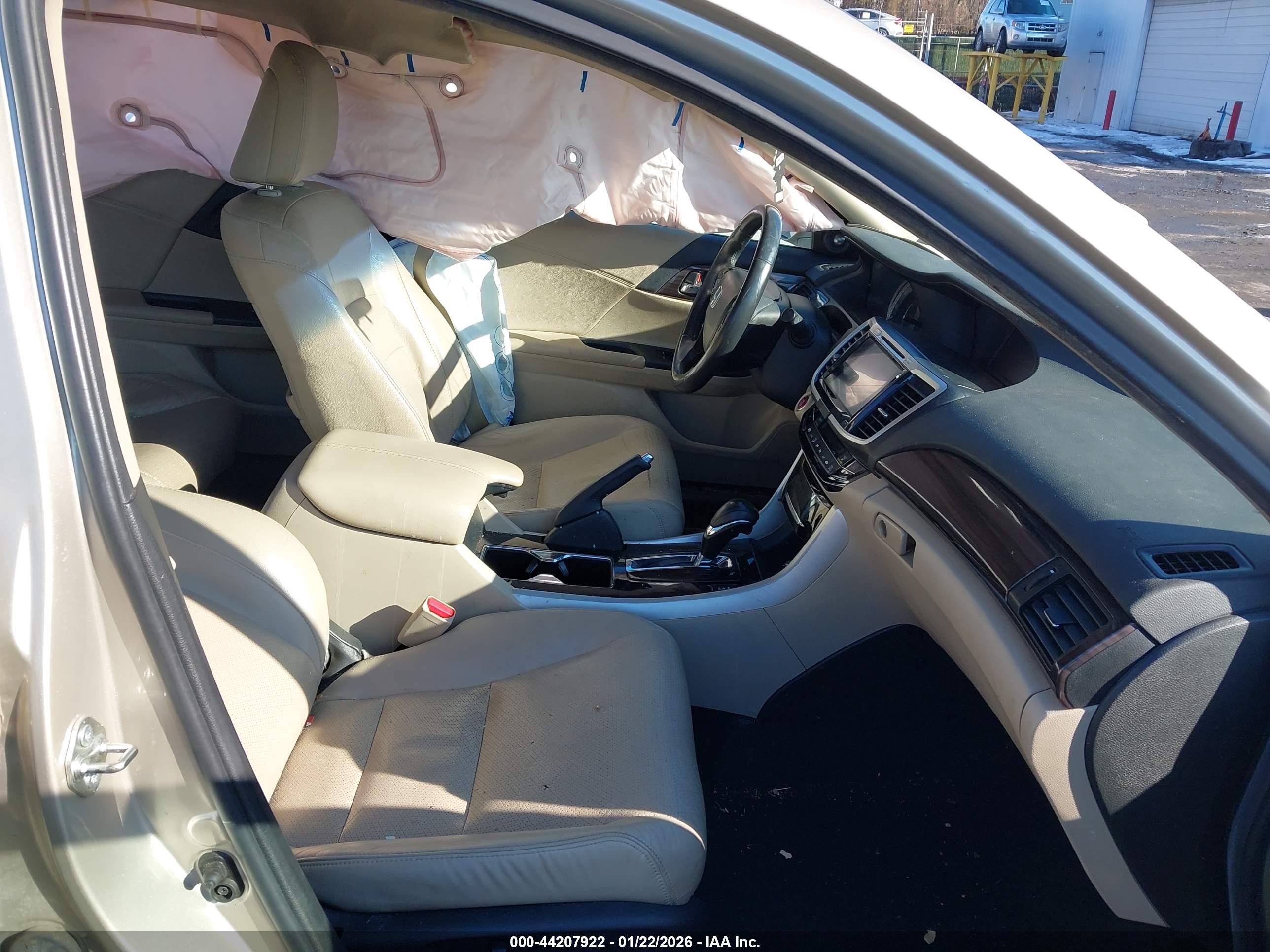 HONDA ACCORD image 5