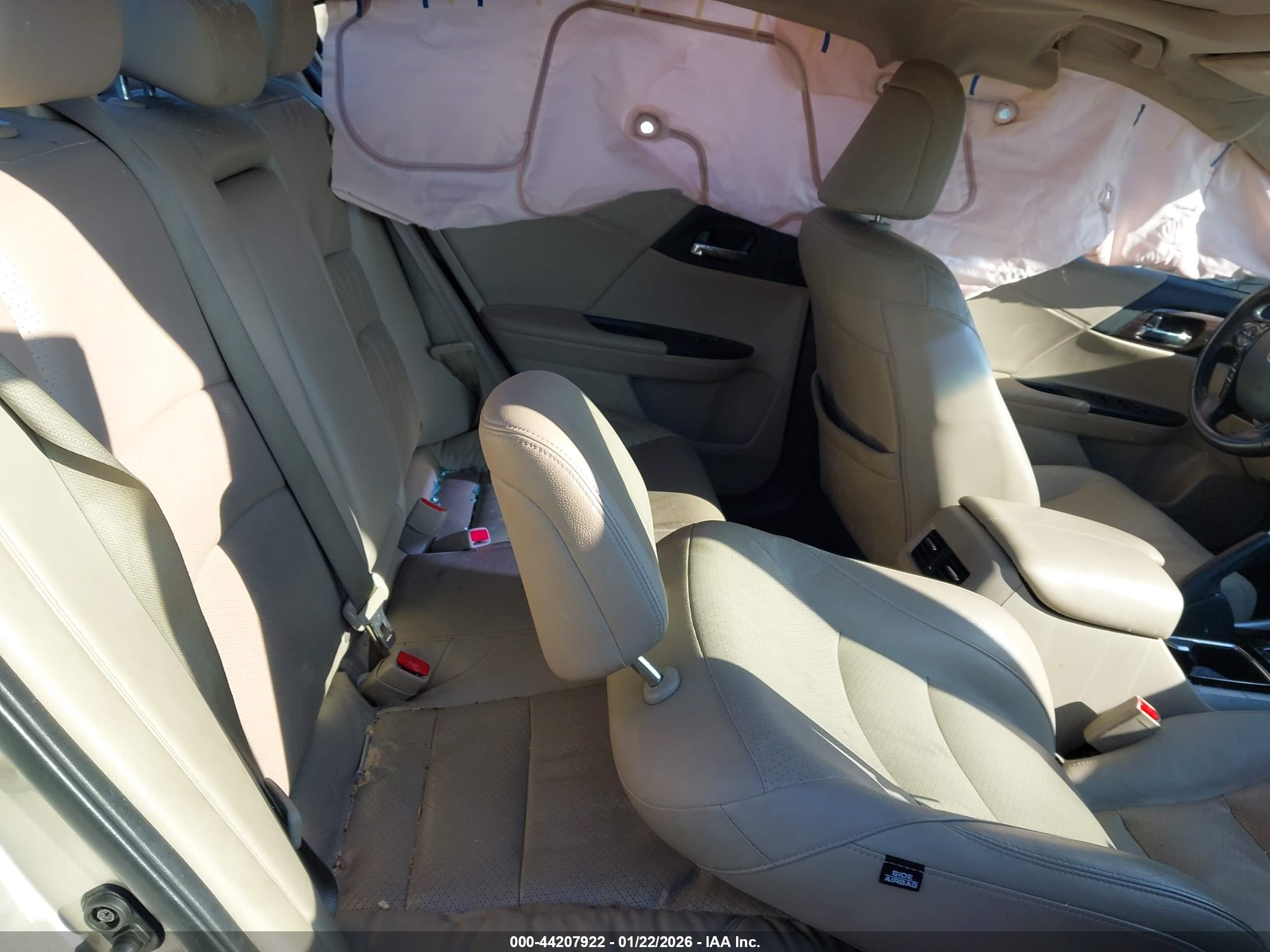 HONDA ACCORD image 8