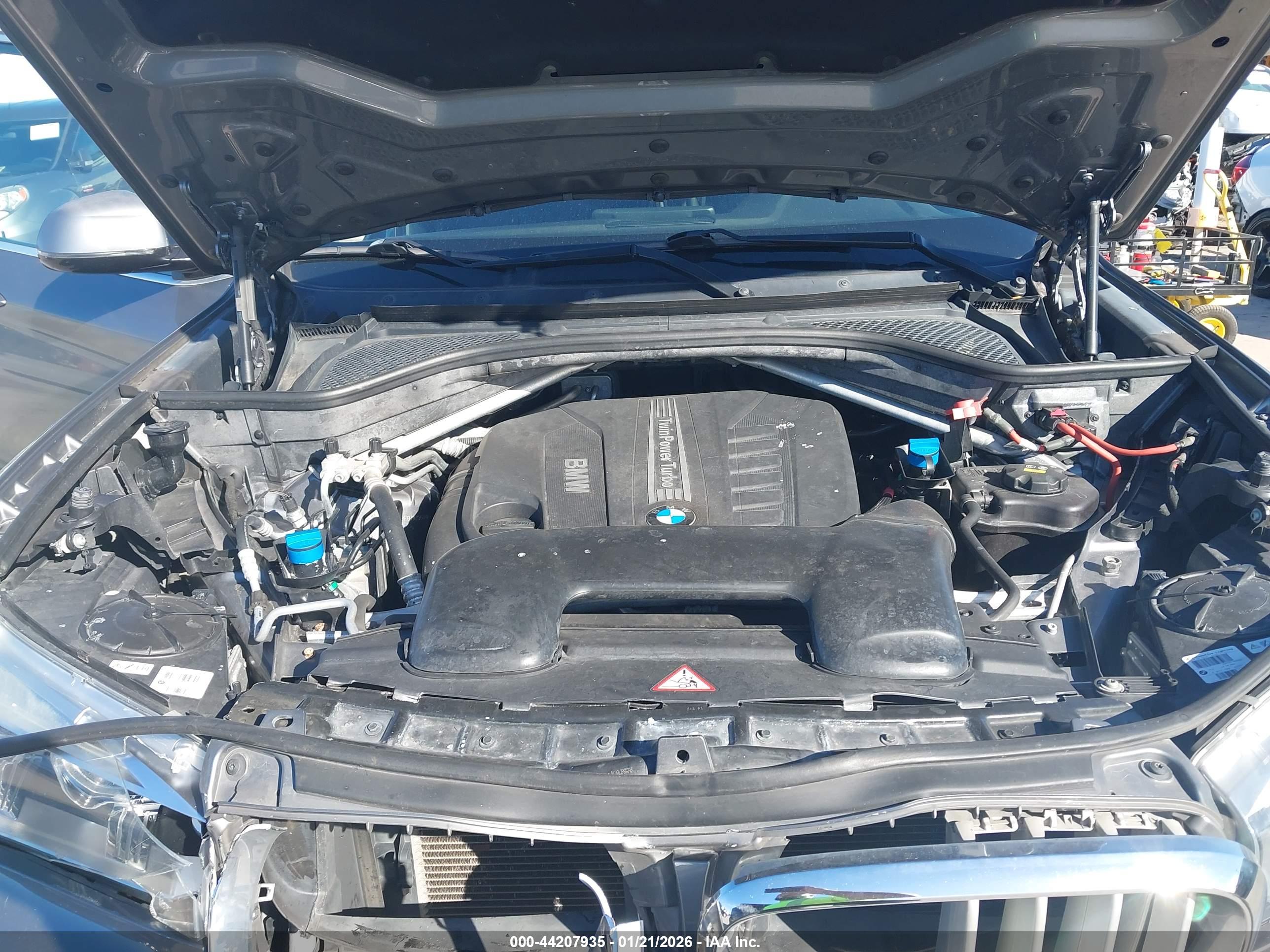 BMW X5 image 10