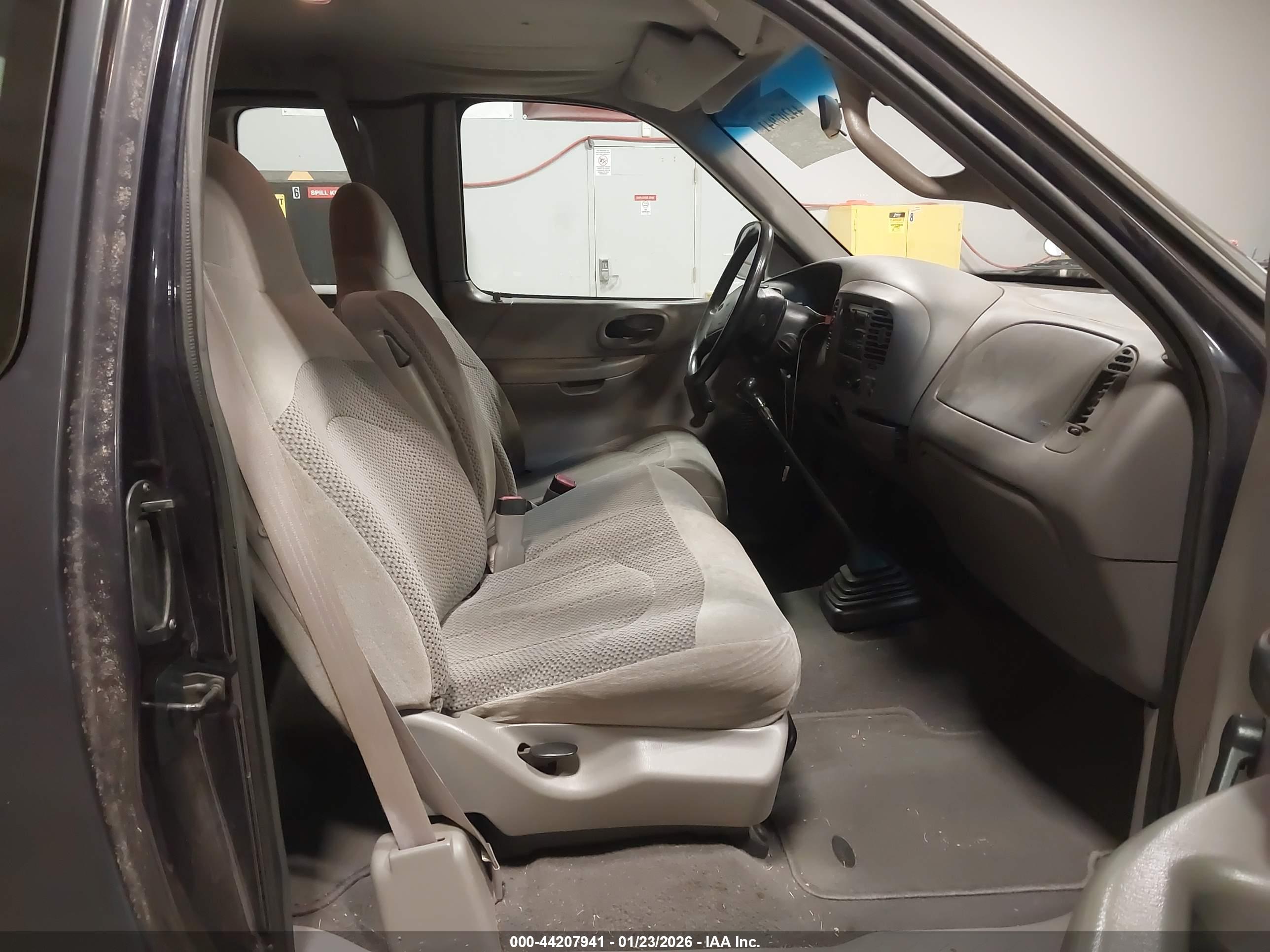 FORD F-150 image 5
