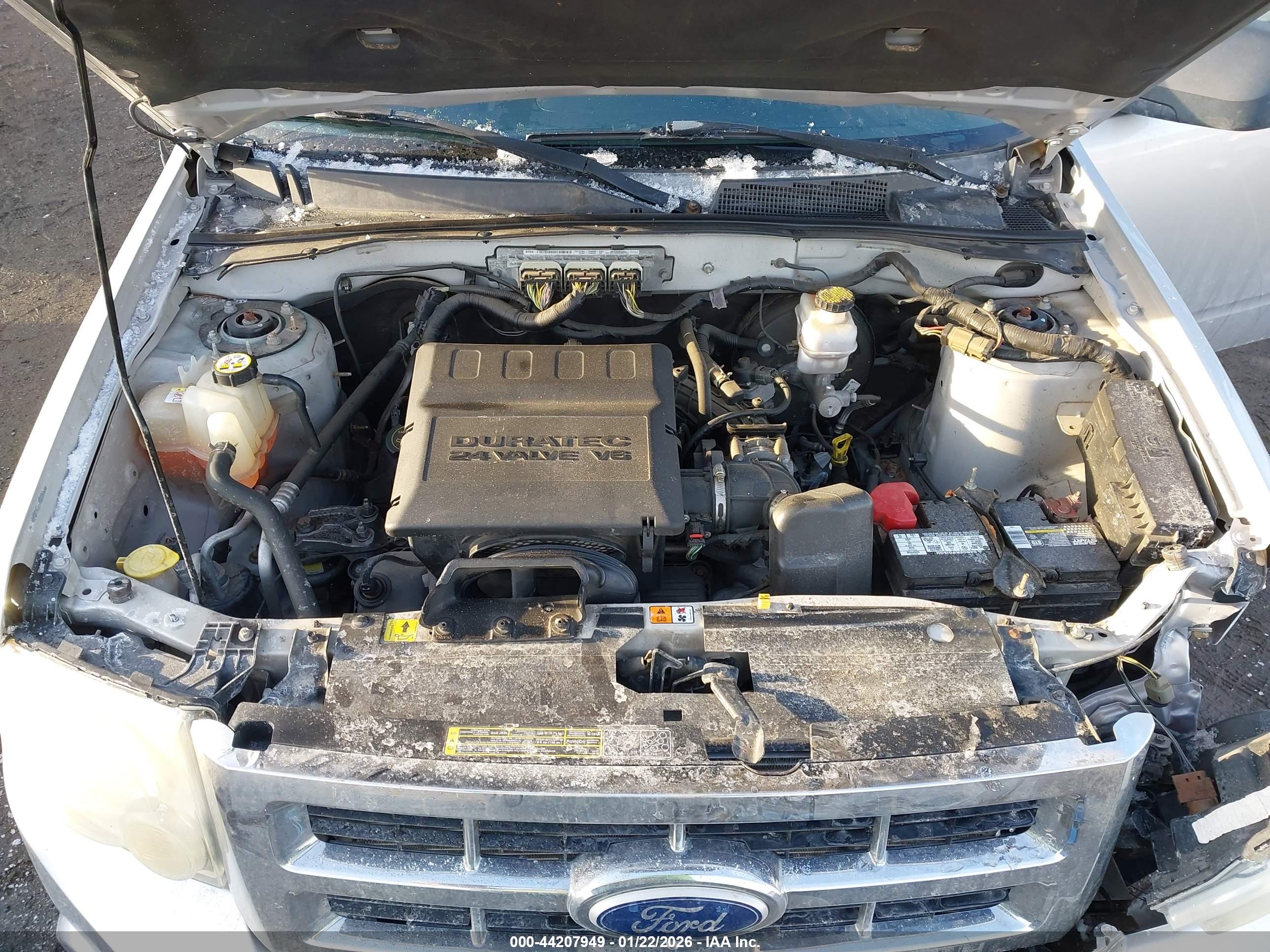FORD ESCAPE image 10