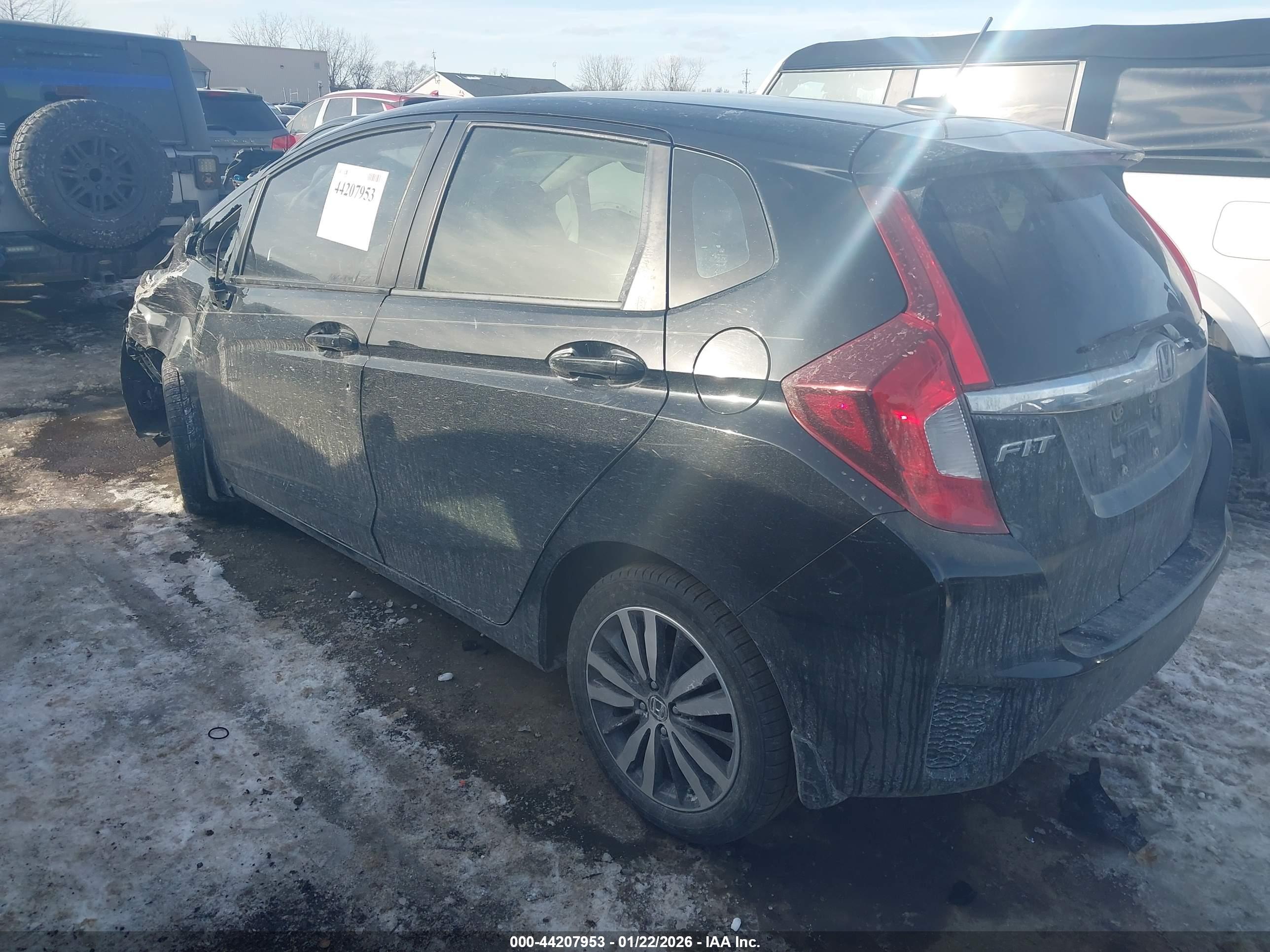 HONDA FIT image 3