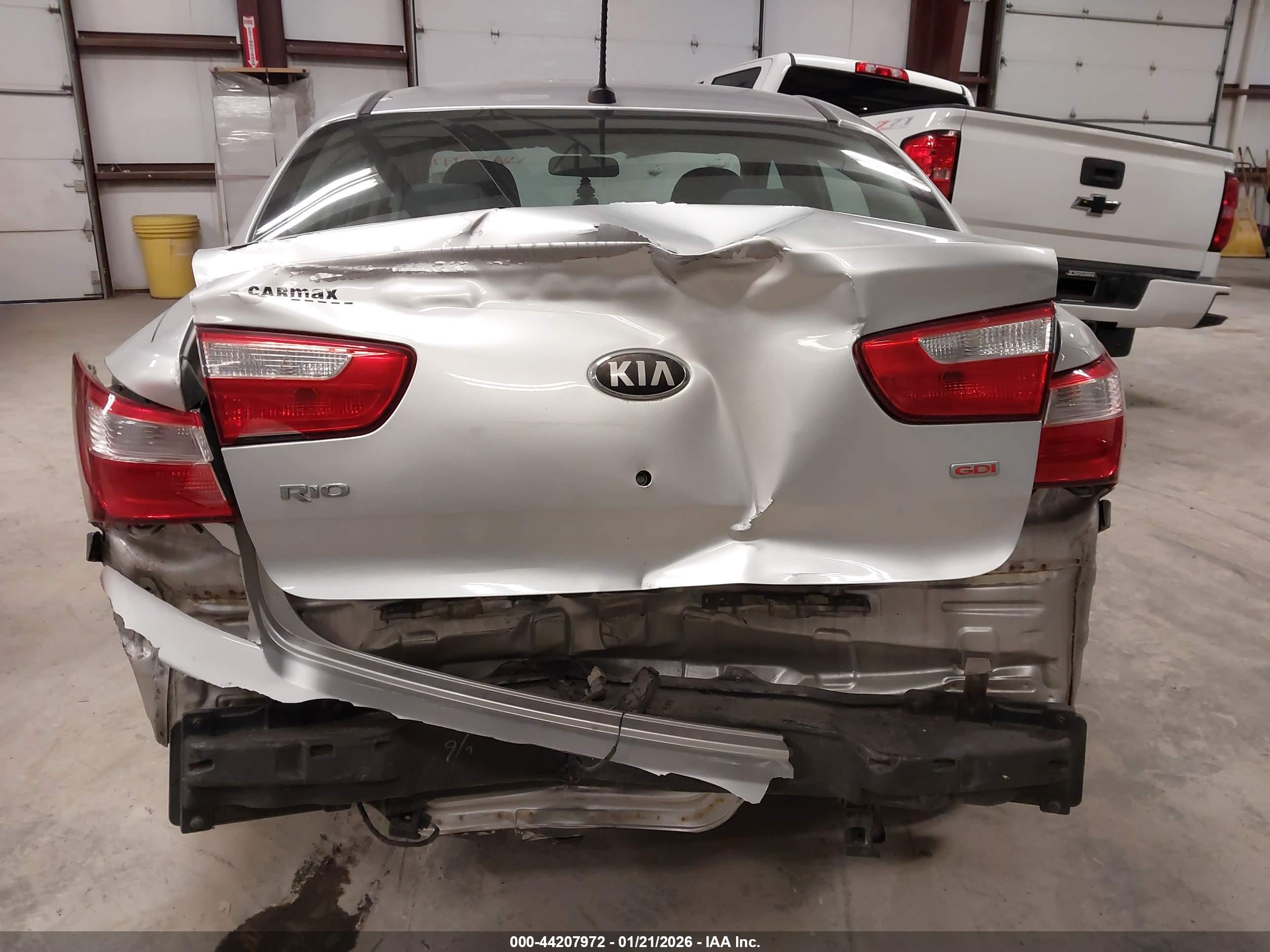 KIA RIO image 6