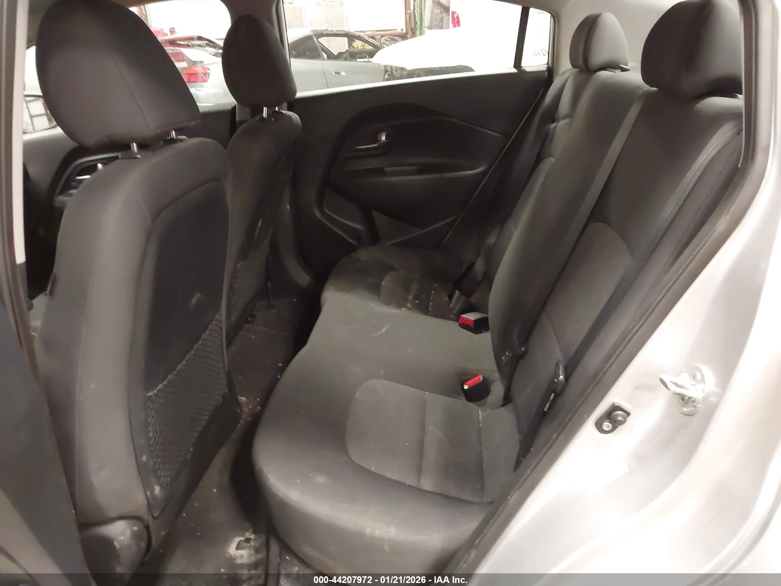 KIA RIO image 8