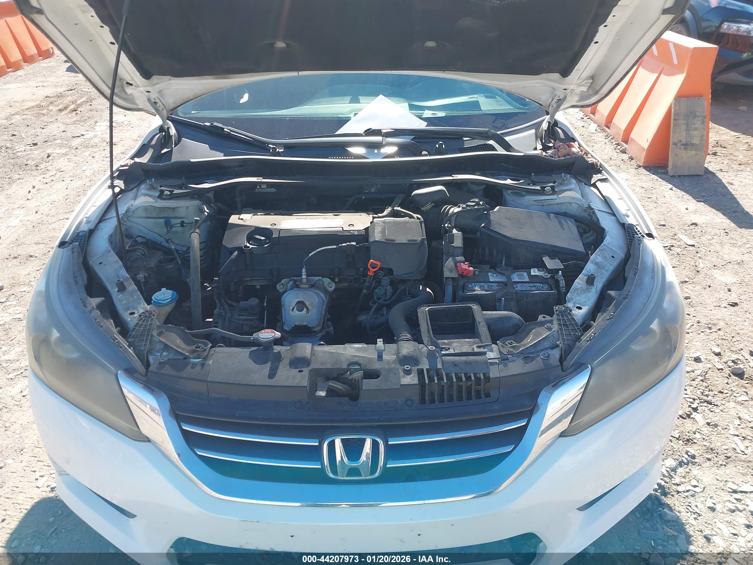 HONDA ACCORD image 10