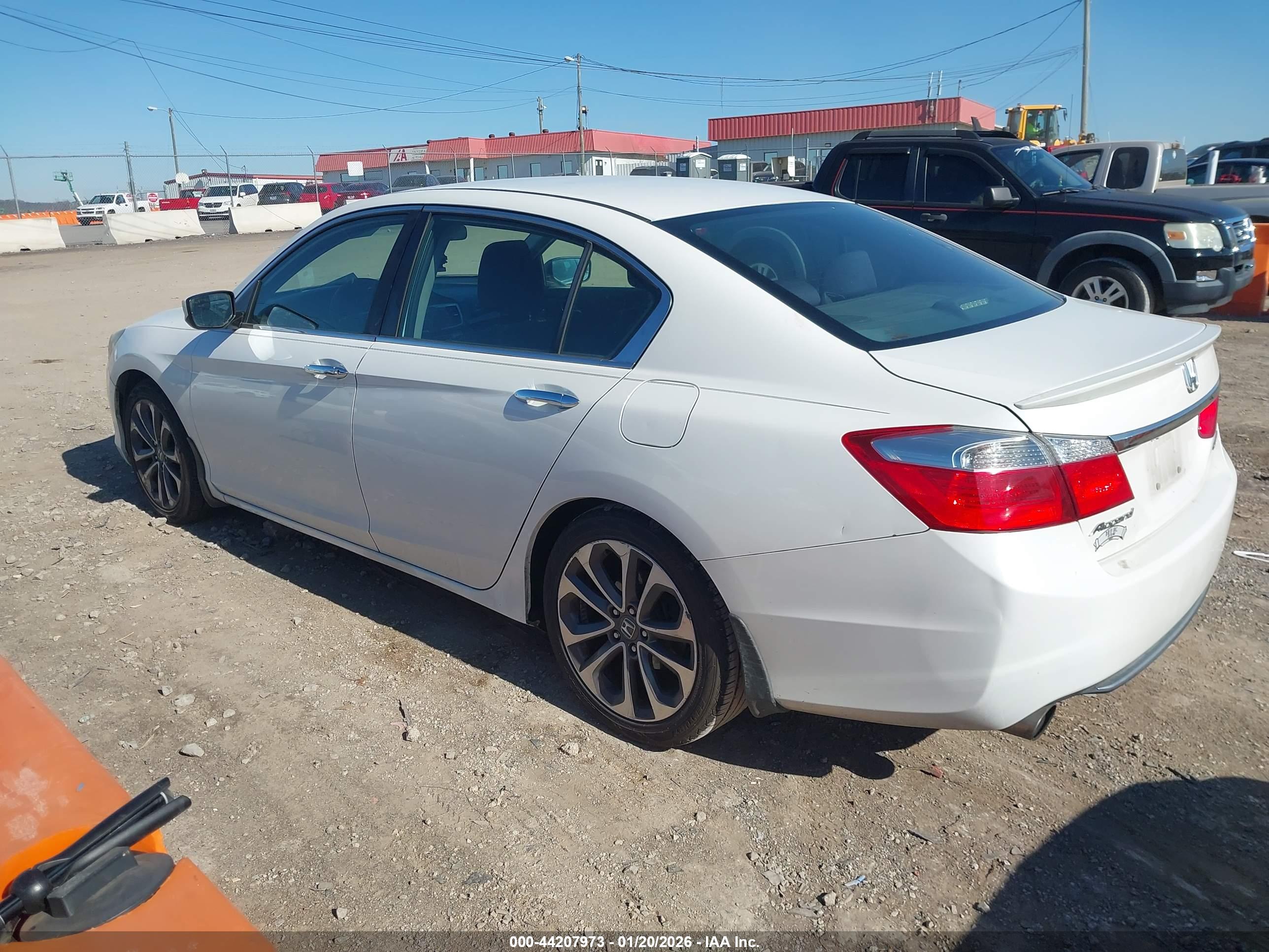 HONDA ACCORD image 3