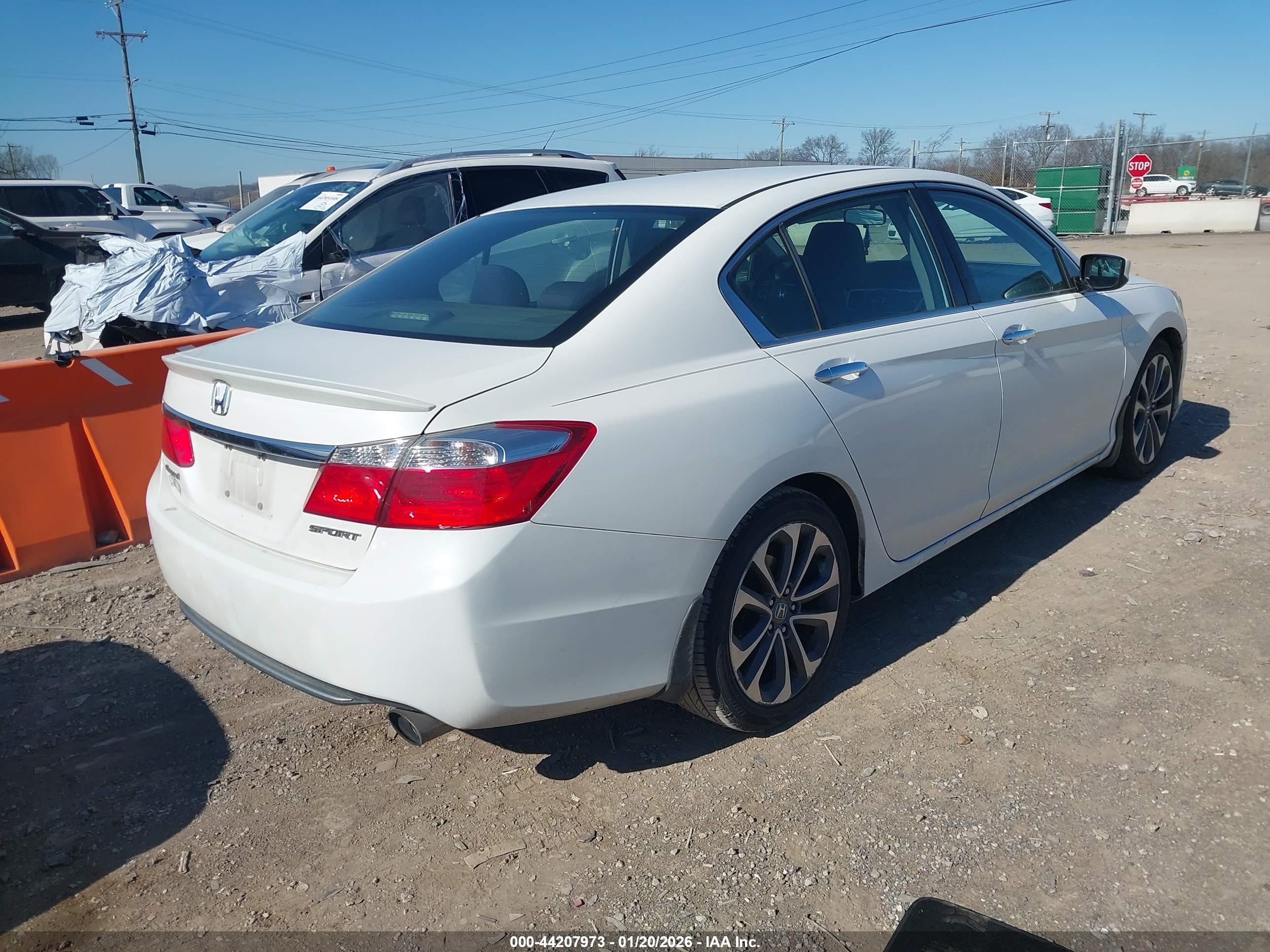 HONDA ACCORD image 4