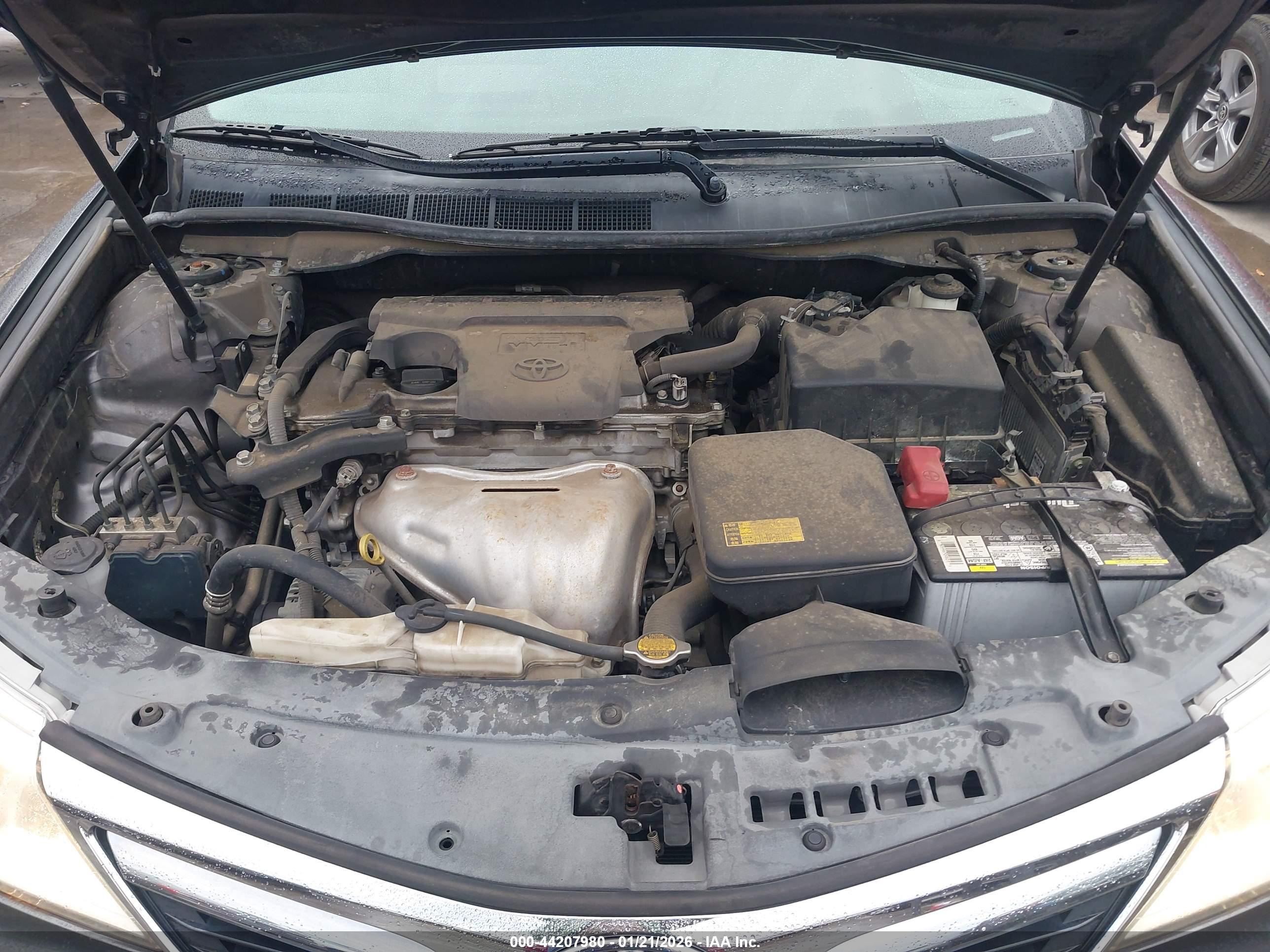 TOYOTA CAMRY image 10