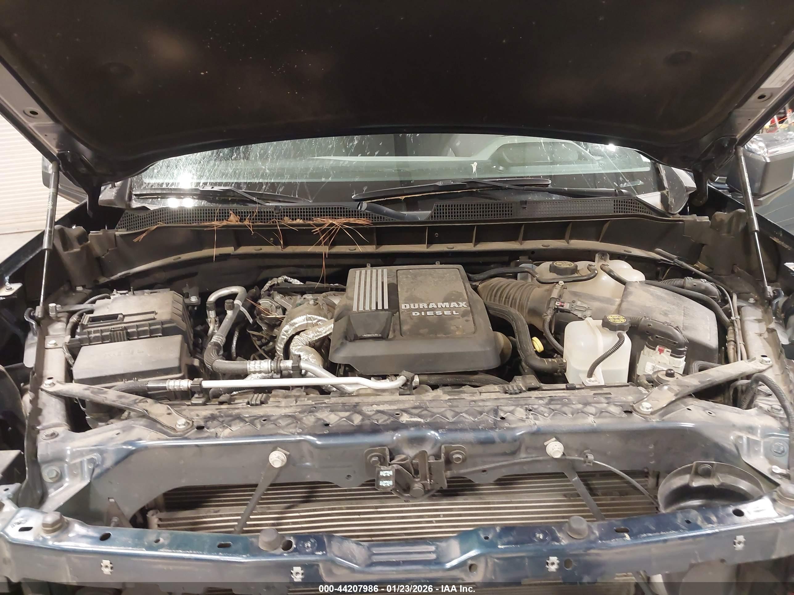 CHEVROLET SILVERADO image 10
