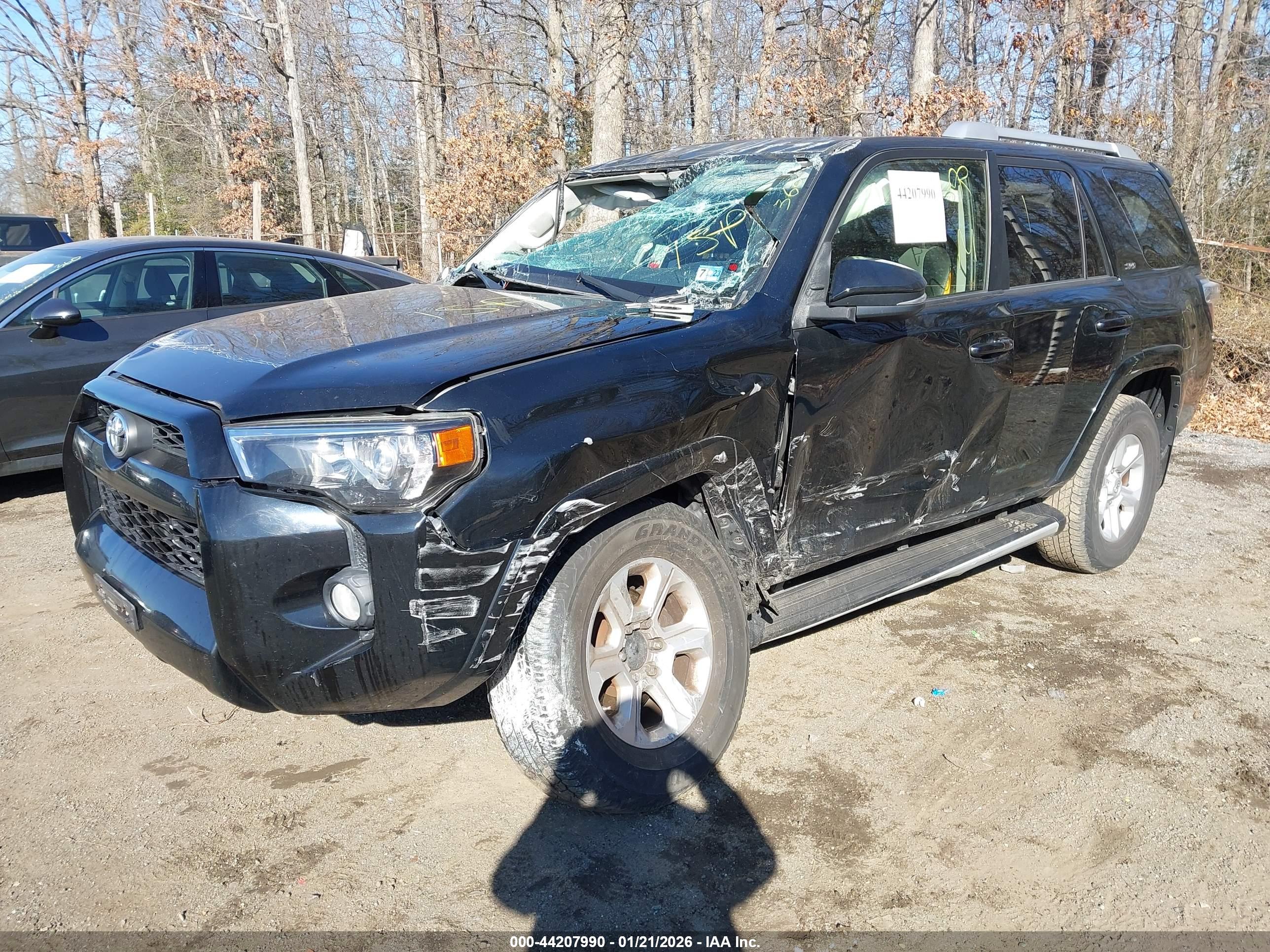 TOYOTA 4RUNNER image 2