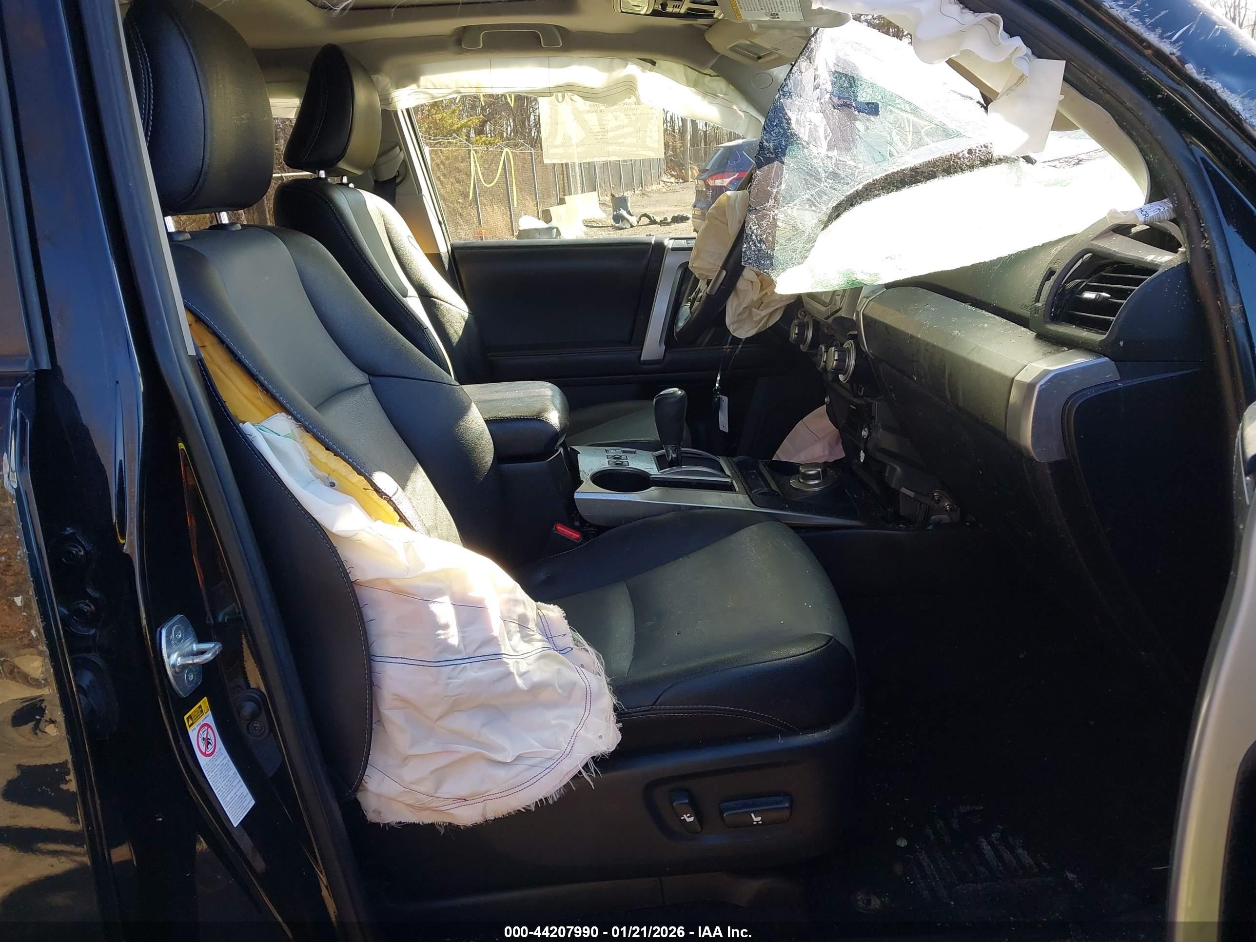 TOYOTA 4RUNNER image 5