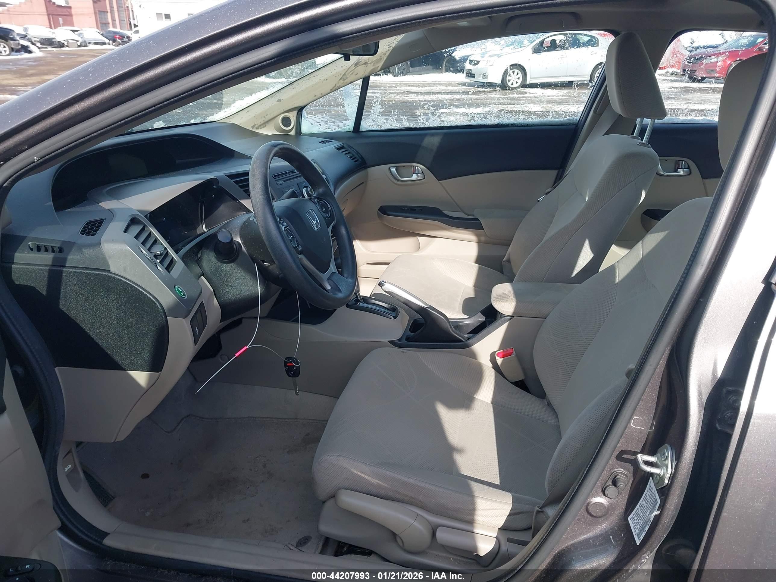 HONDA CIVIC image 5