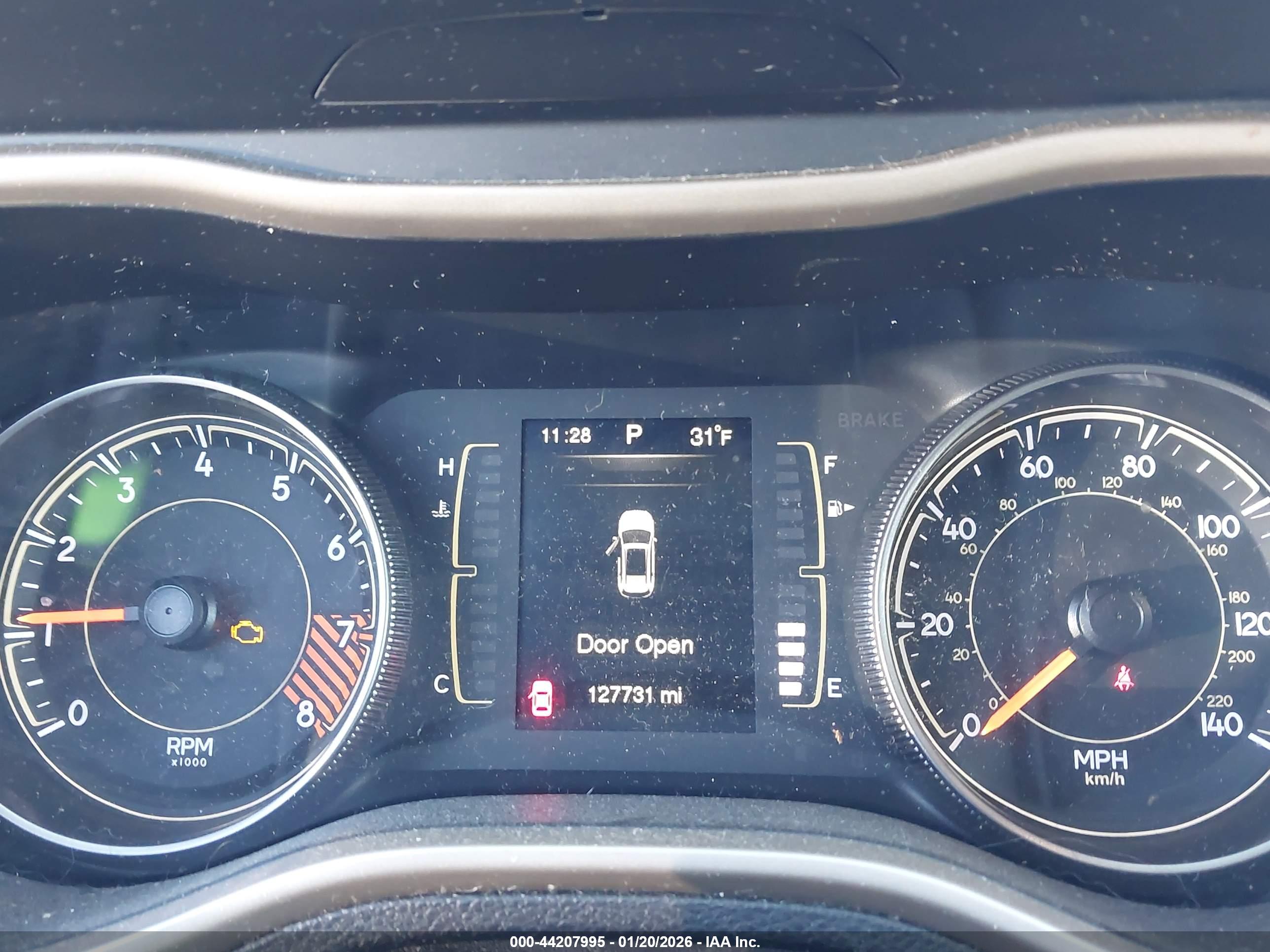 JEEP CHEROKEE image 7