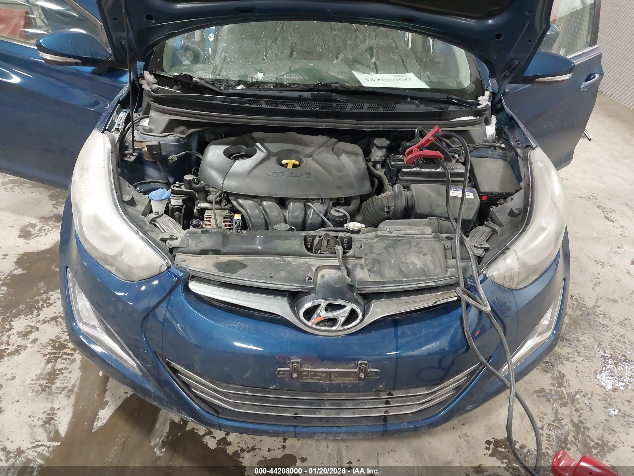 HYUNDAI ELANTRA image 10