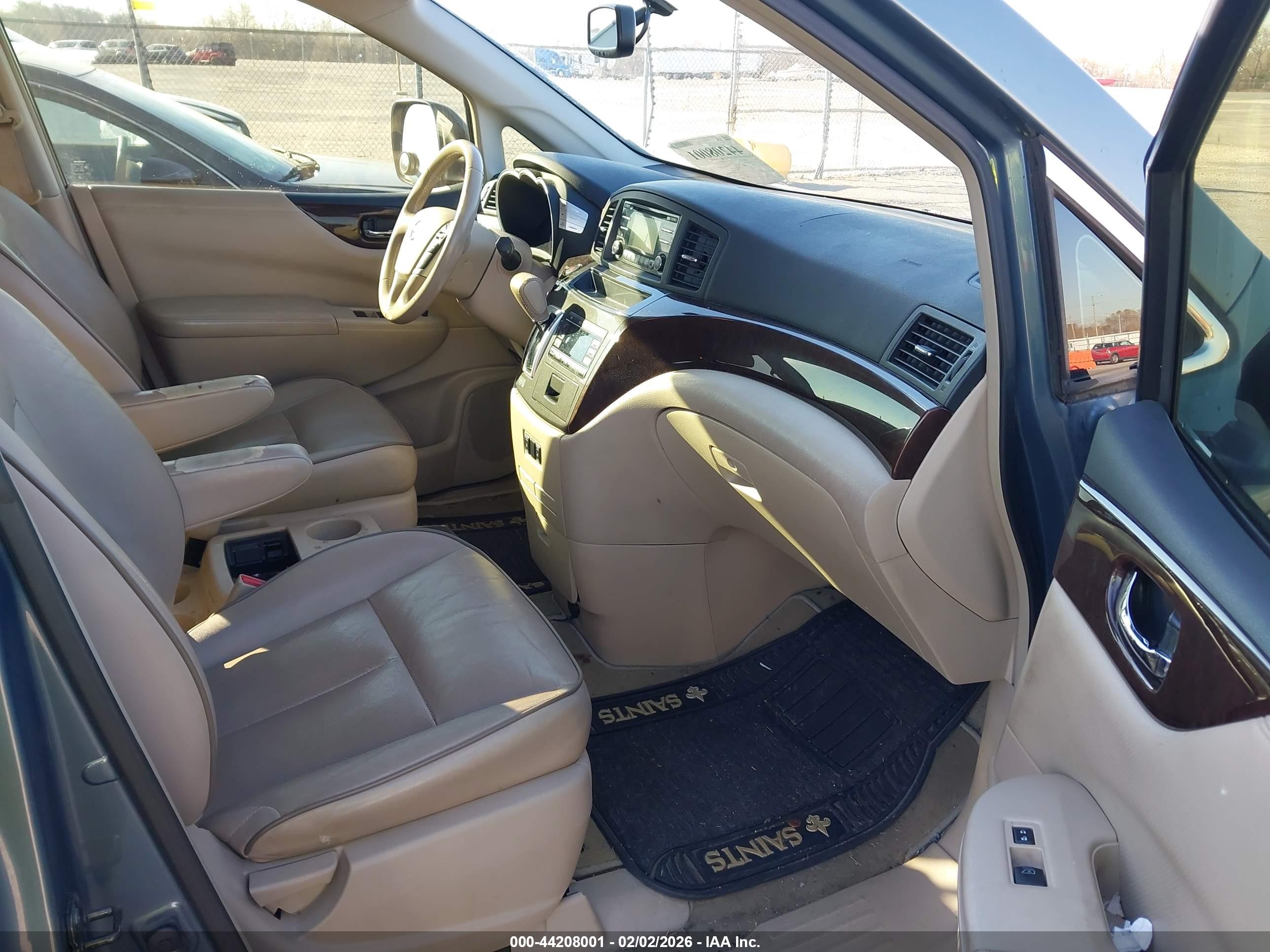NISSAN QUEST image 5