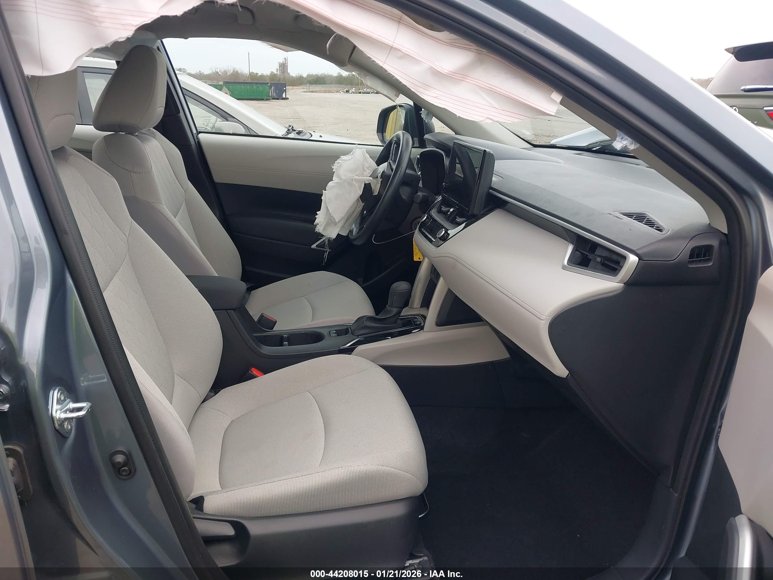 TOYOTA COROLLA image 5