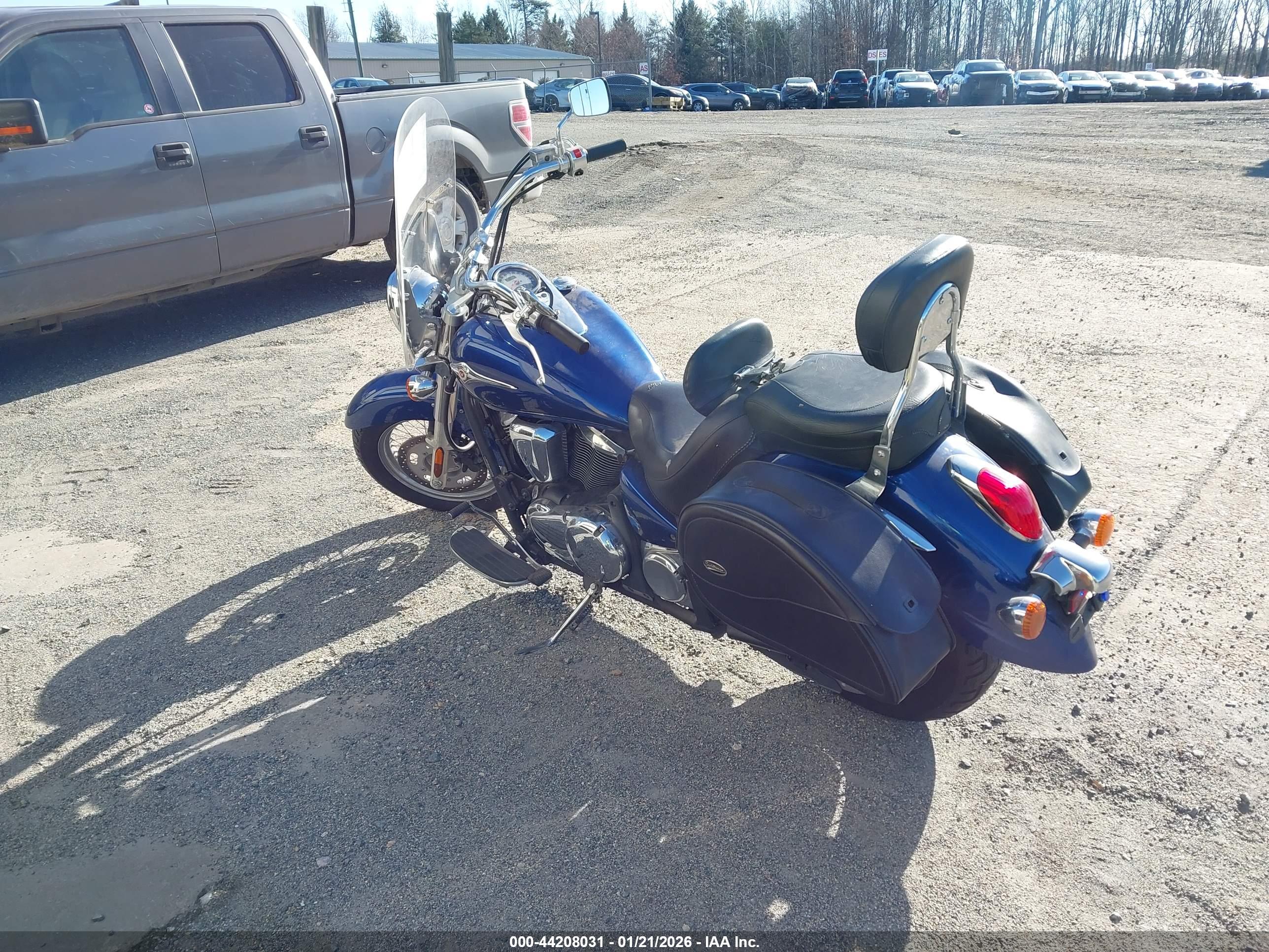 KAWASAKI VN900 image 3