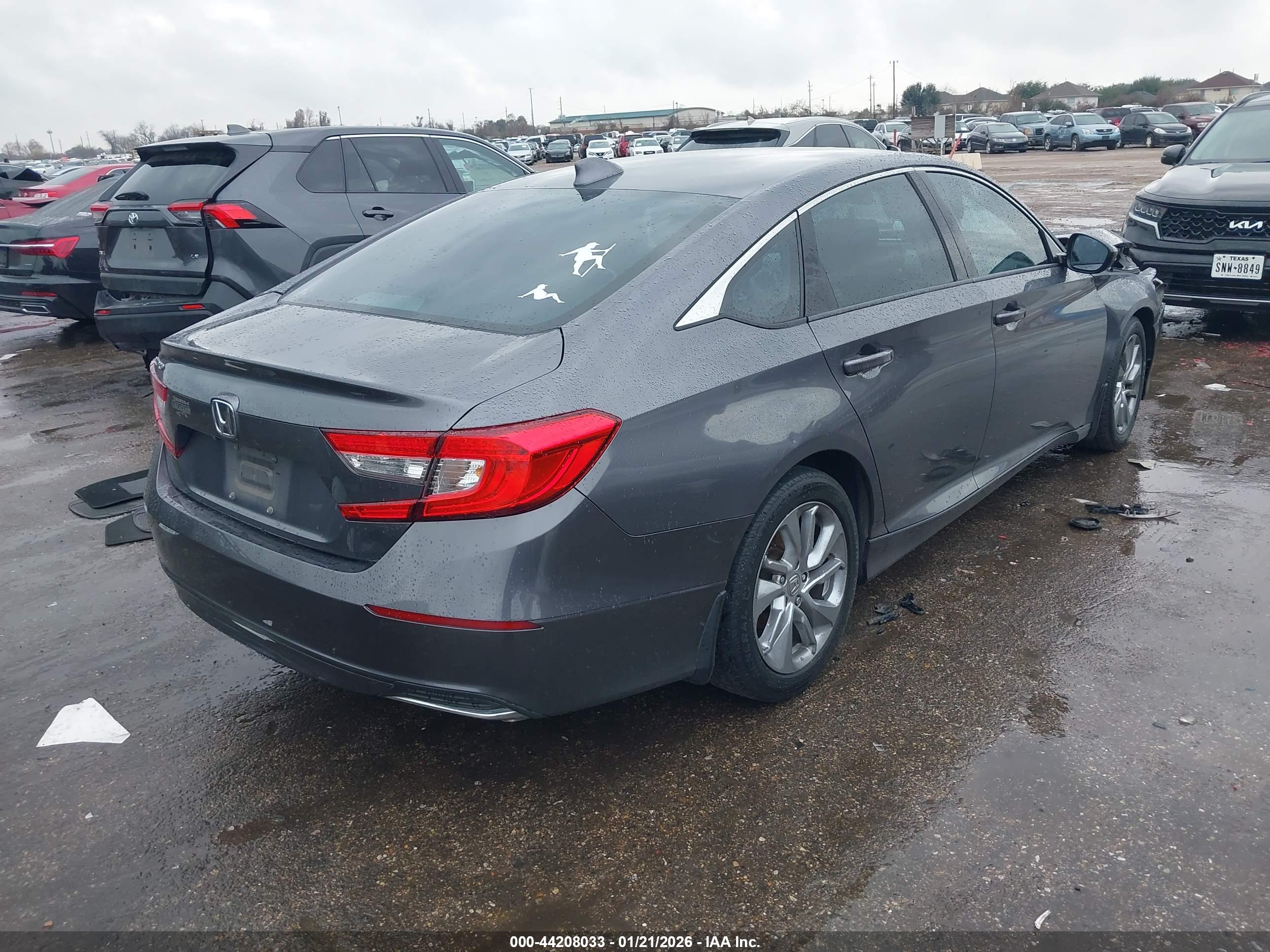 HONDA ACCORD image 4