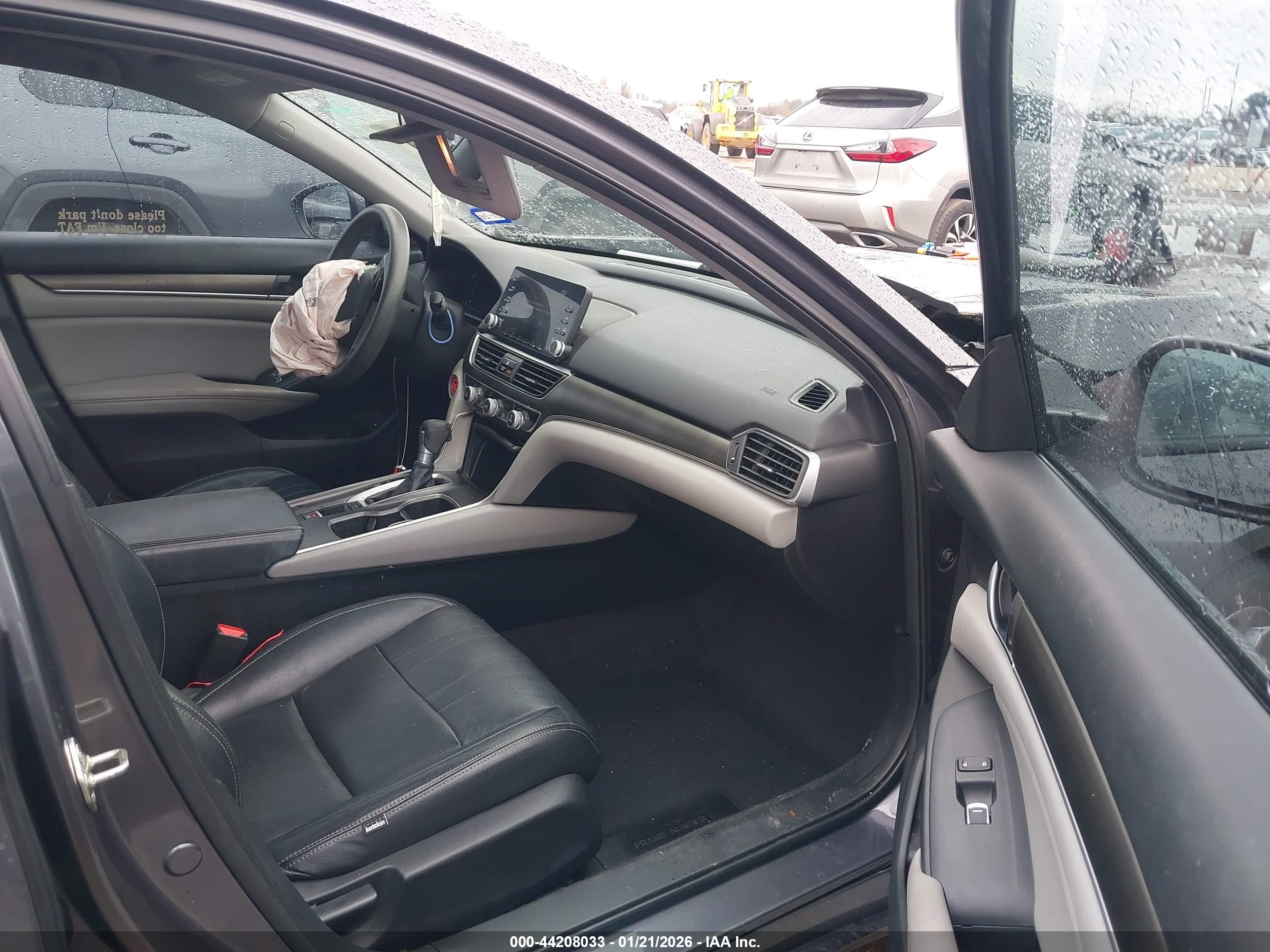 HONDA ACCORD image 5