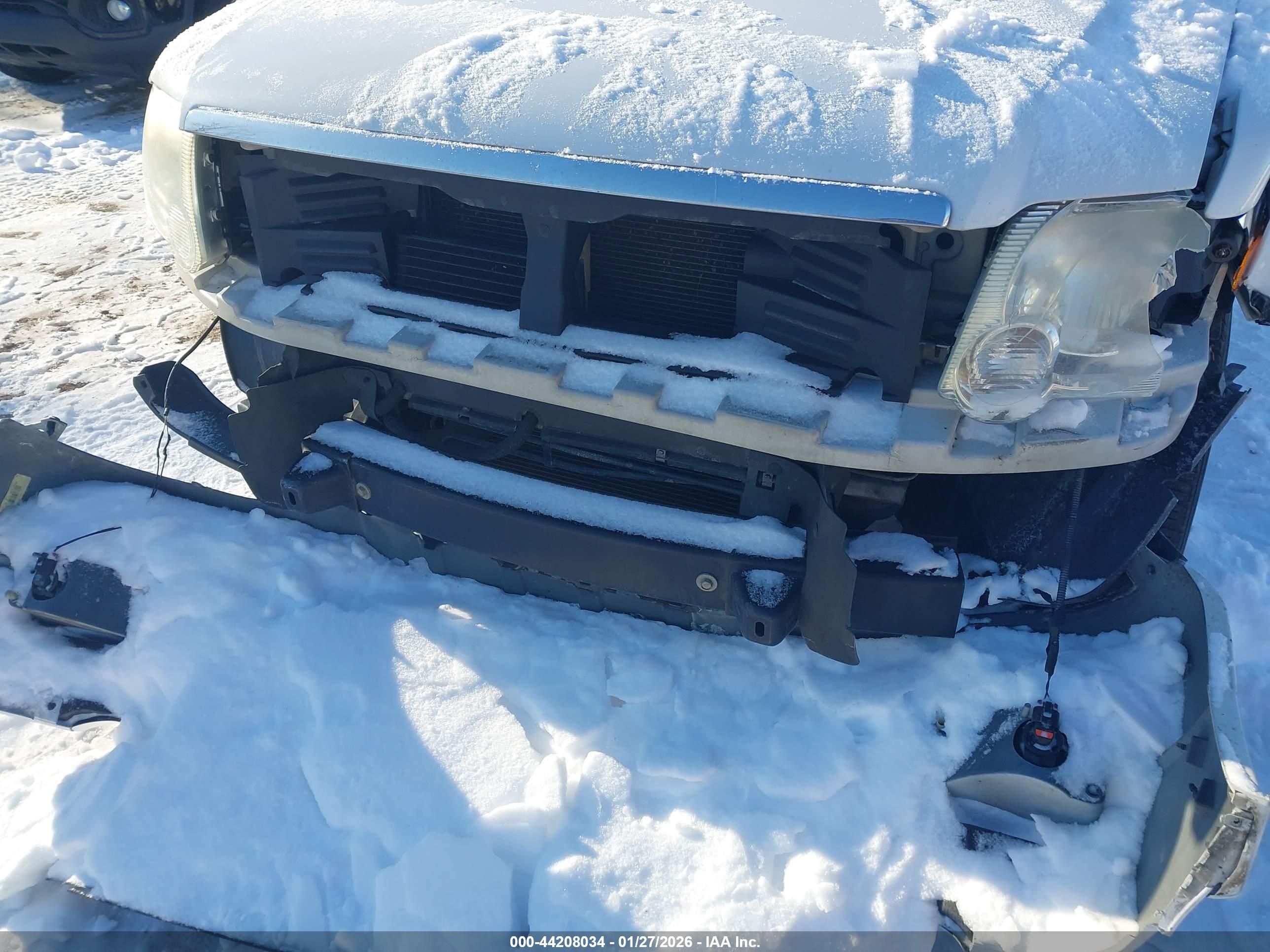 FORD EXPLORER image 6
