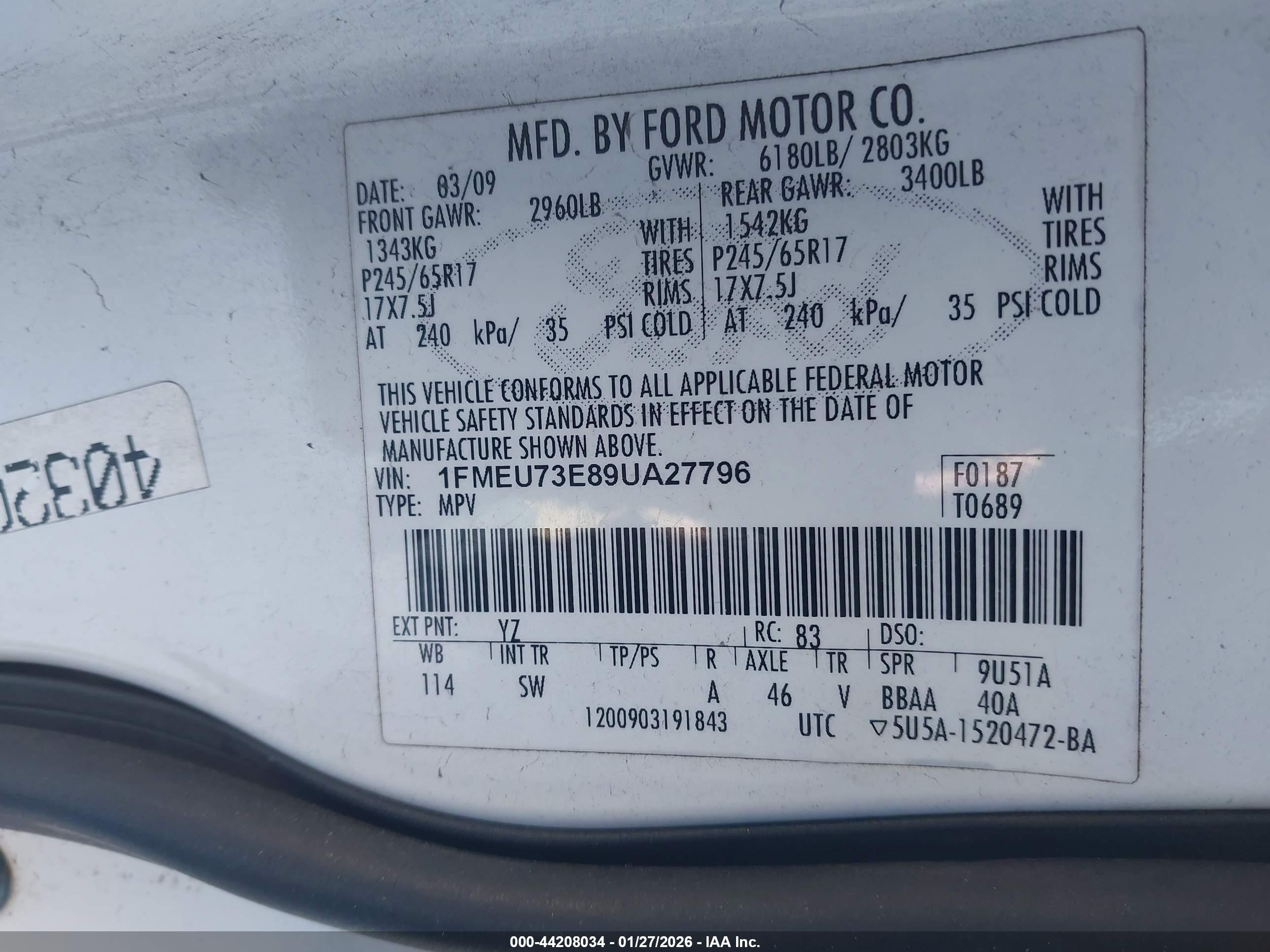 FORD EXPLORER image 9