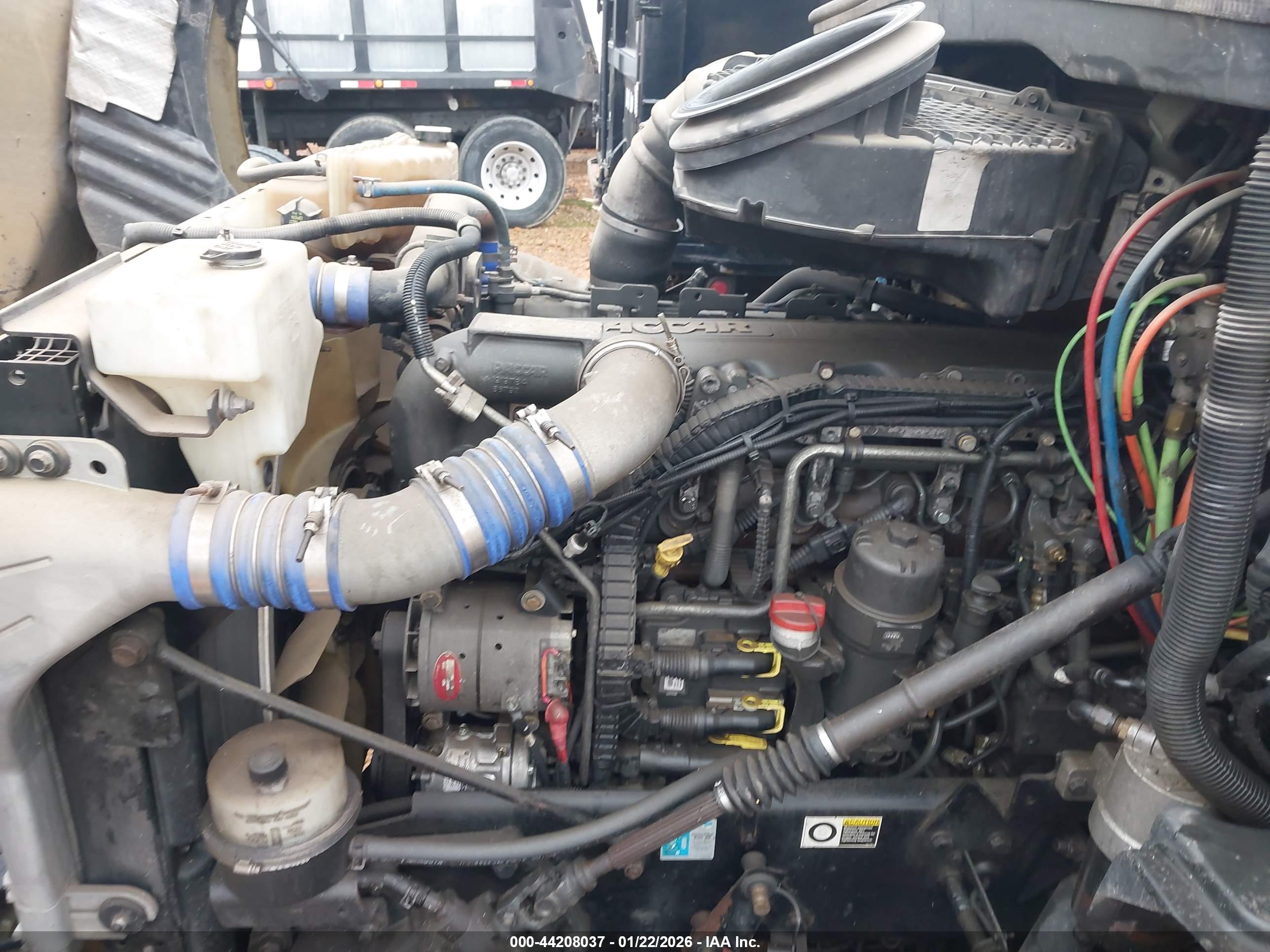 KENWORTH CONSTRUCTION image 10