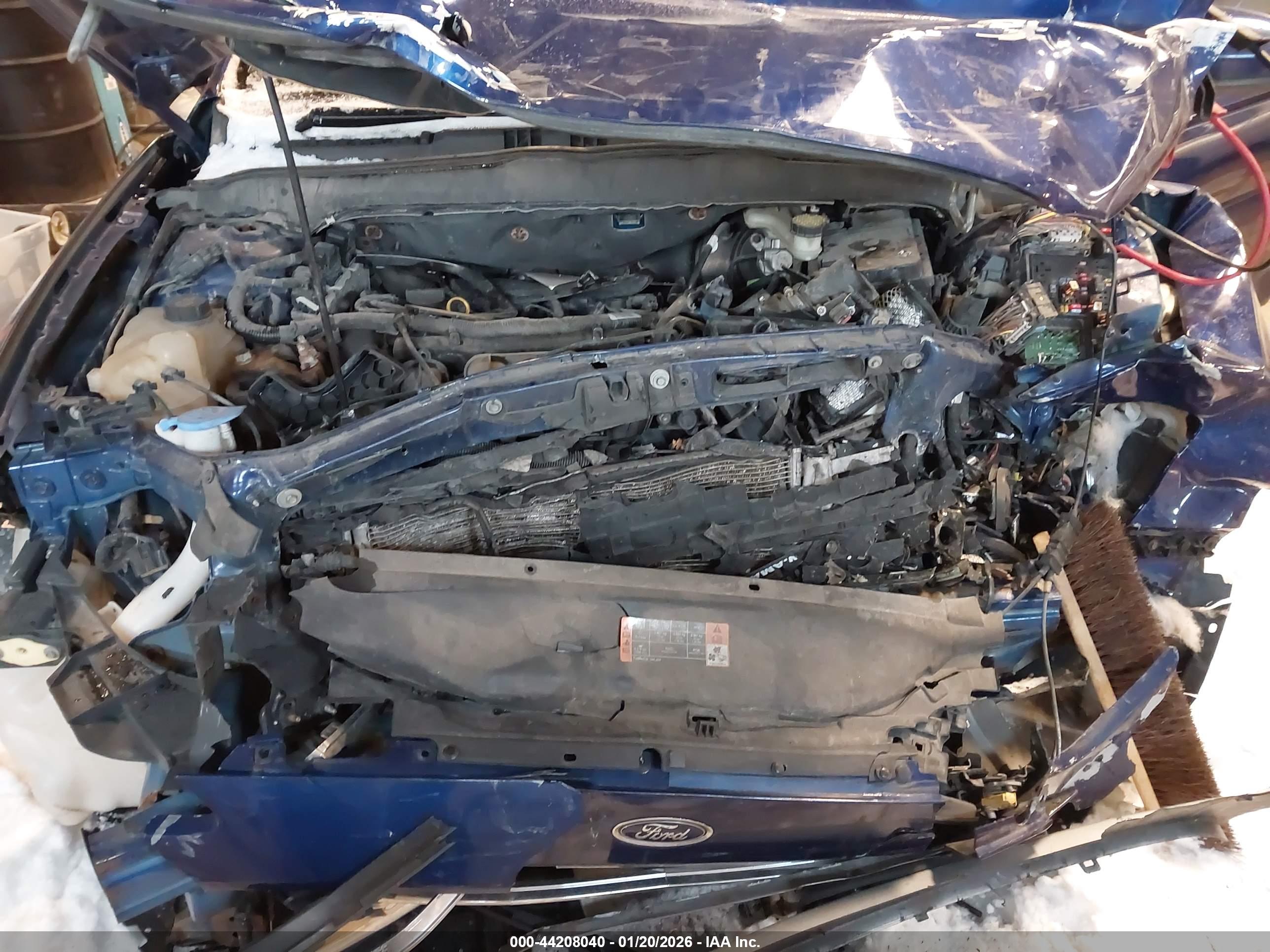 FORD FUSION image 10